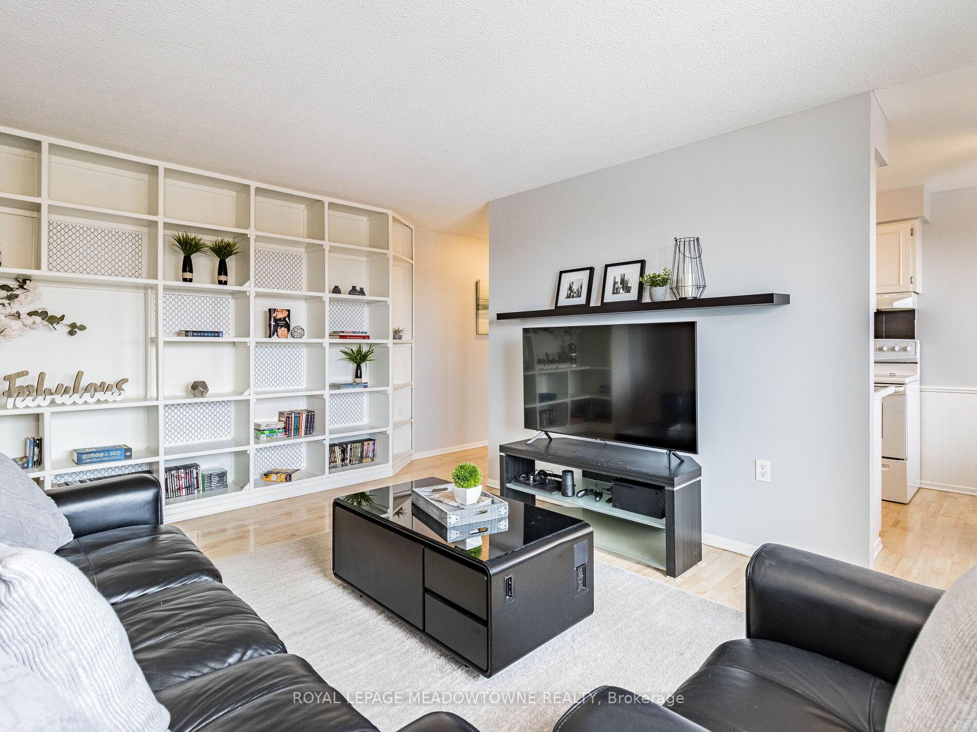 Photo 21 of Unit 13, 37 Conroy Crescent, Guelph, Dovercliffe Park/Old University — HOMEH