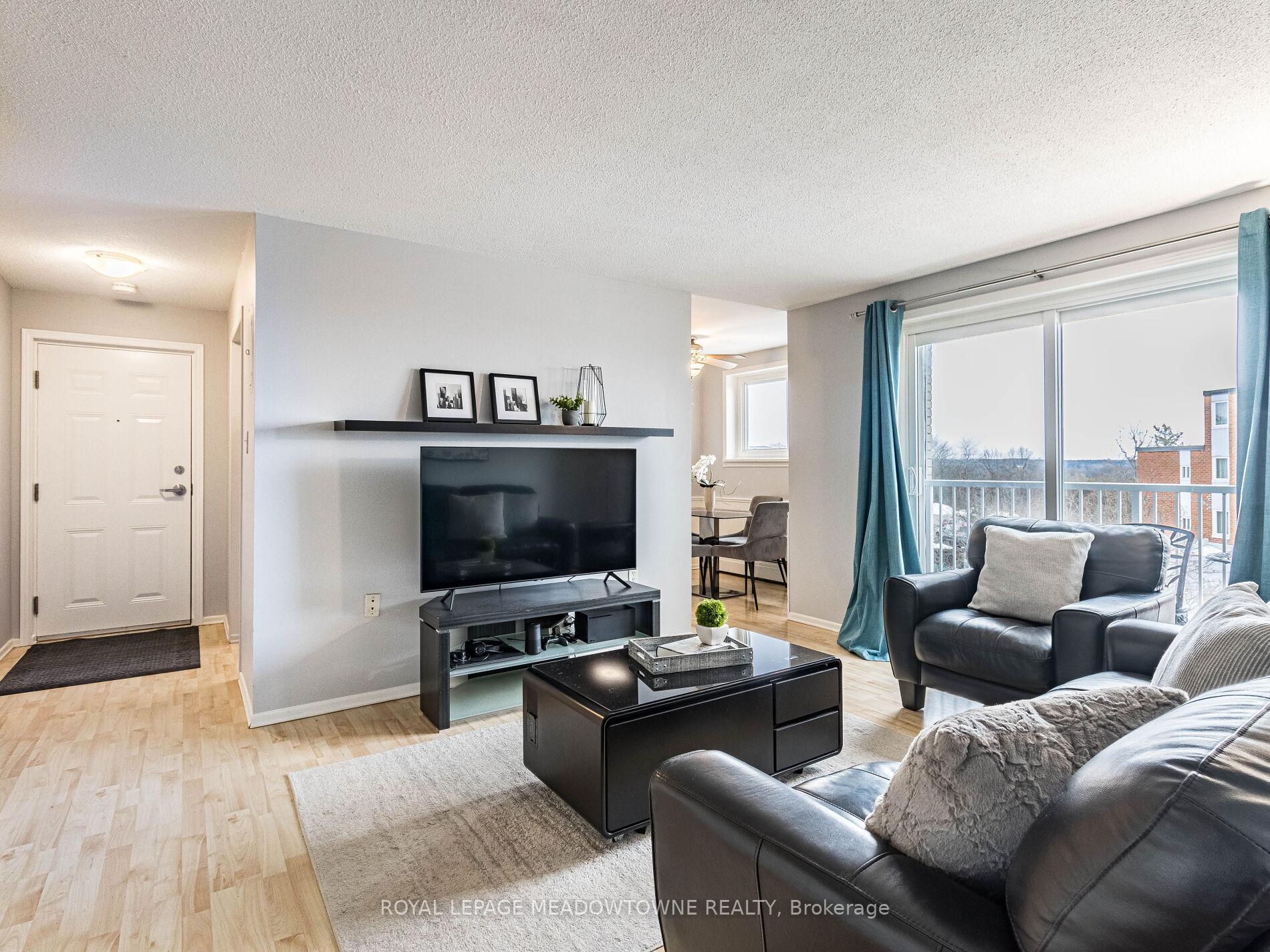 Photo 23 of Unit 13, 37 Conroy Crescent, Guelph, Dovercliffe Park/Old University — HOMEH