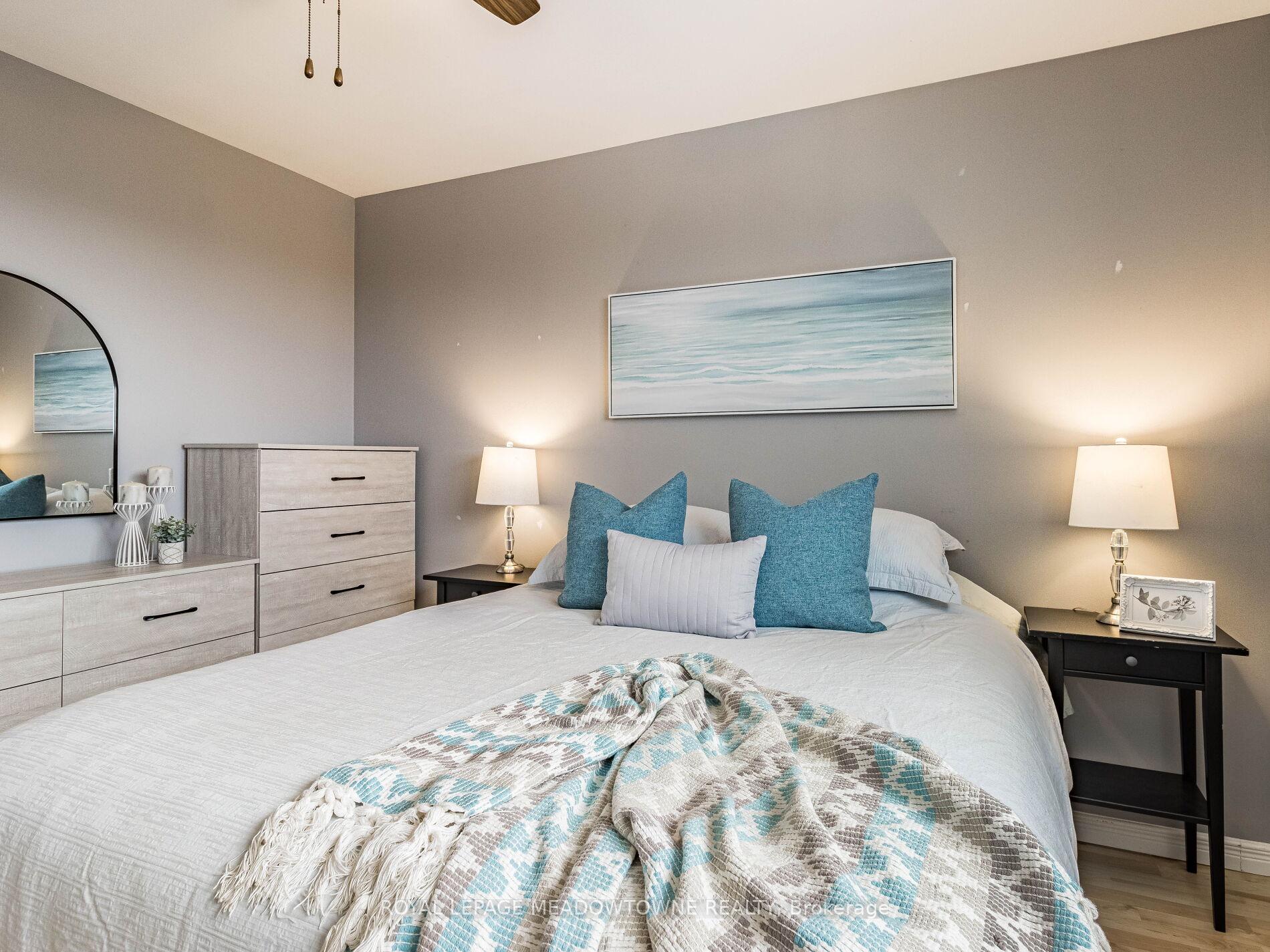 Photo 33 of Unit 13, 37 Conroy Crescent, Guelph, Dovercliffe Park/Old University — HOMEH
