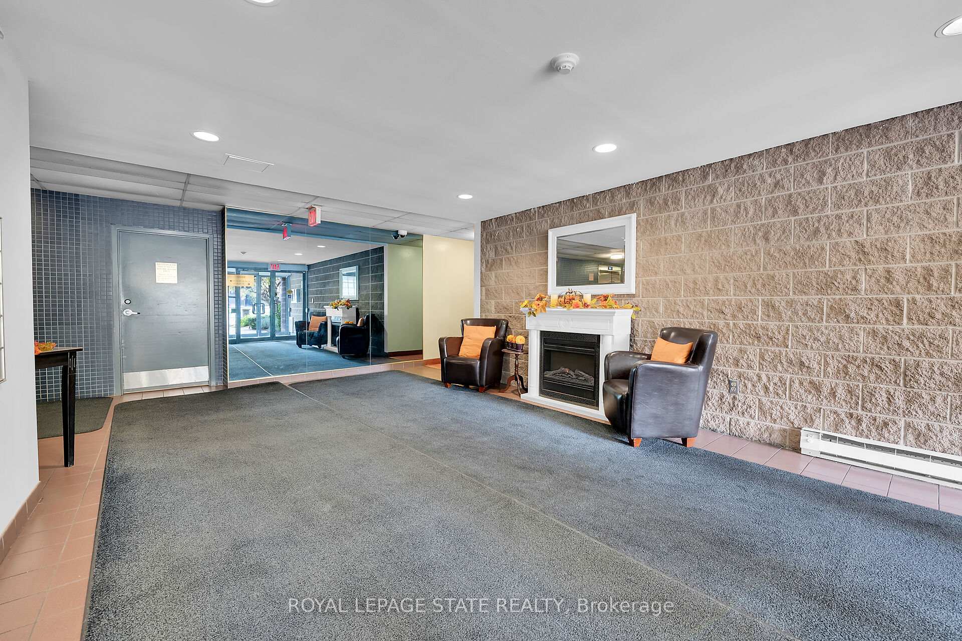 Photo 5 of Unit 505, 175 Hunter Street E, Hamilton, Corktown — HOMEH