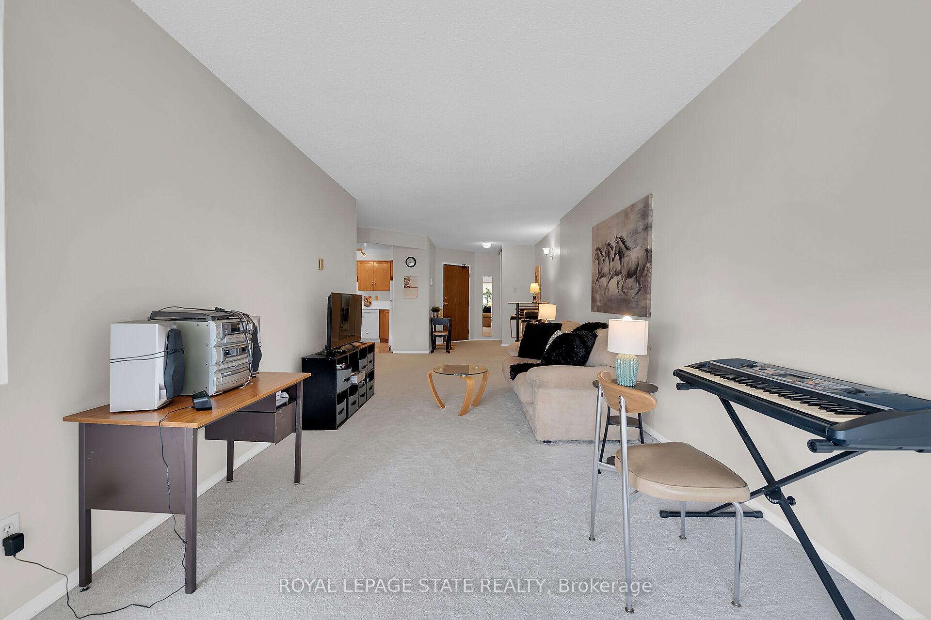 Photo 7 of Unit 505, 175 Hunter Street E, Hamilton, Corktown — HOMEH