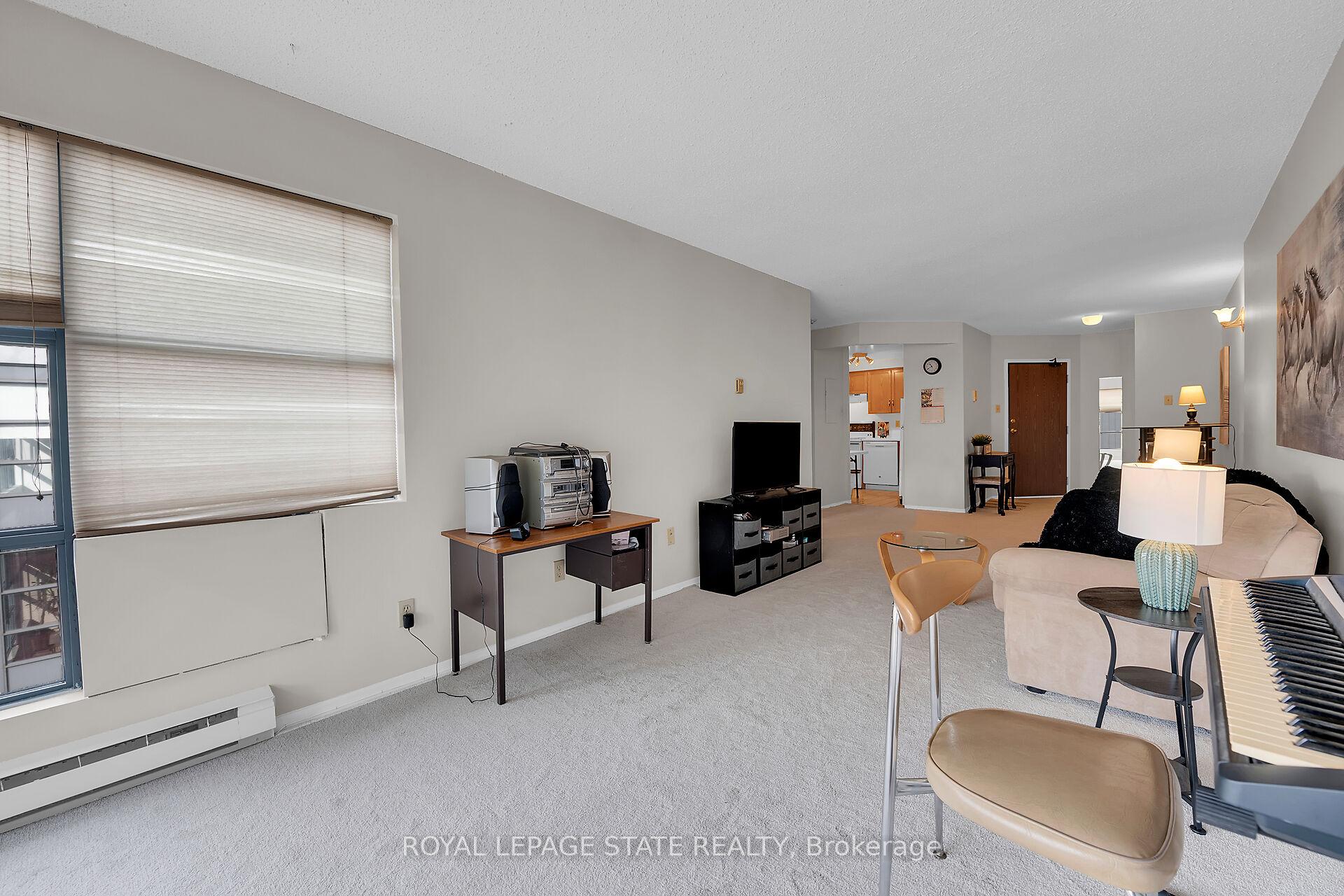 Photo 8 of Unit 505, 175 Hunter Street E, Hamilton, Corktown — HOMEH