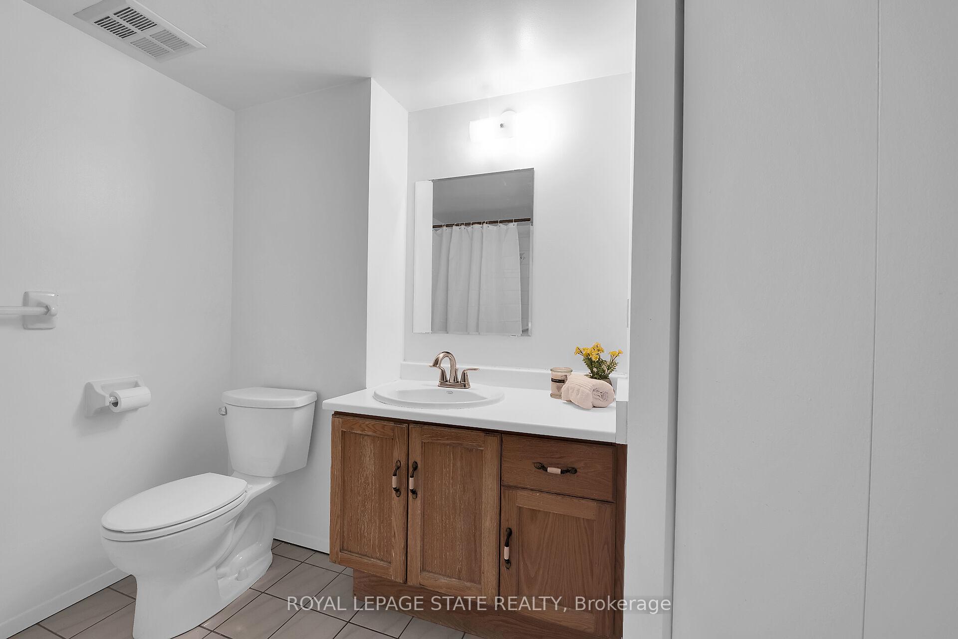 Photo 21 of Unit 505, 175 Hunter Street E, Hamilton, Corktown — HOMEH