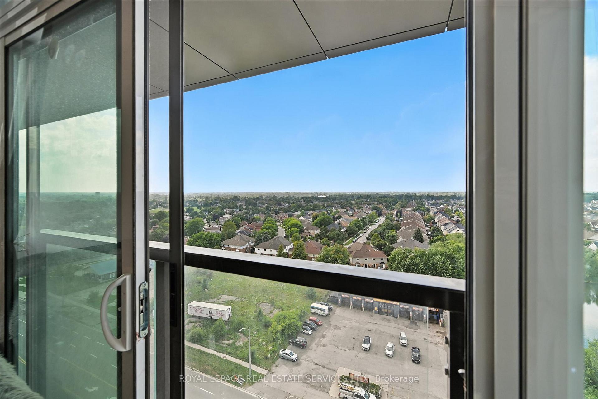 Photo 18 of Unit 1204, 460 Dundas Street E, Hamilton, Waterdown — HOMEH