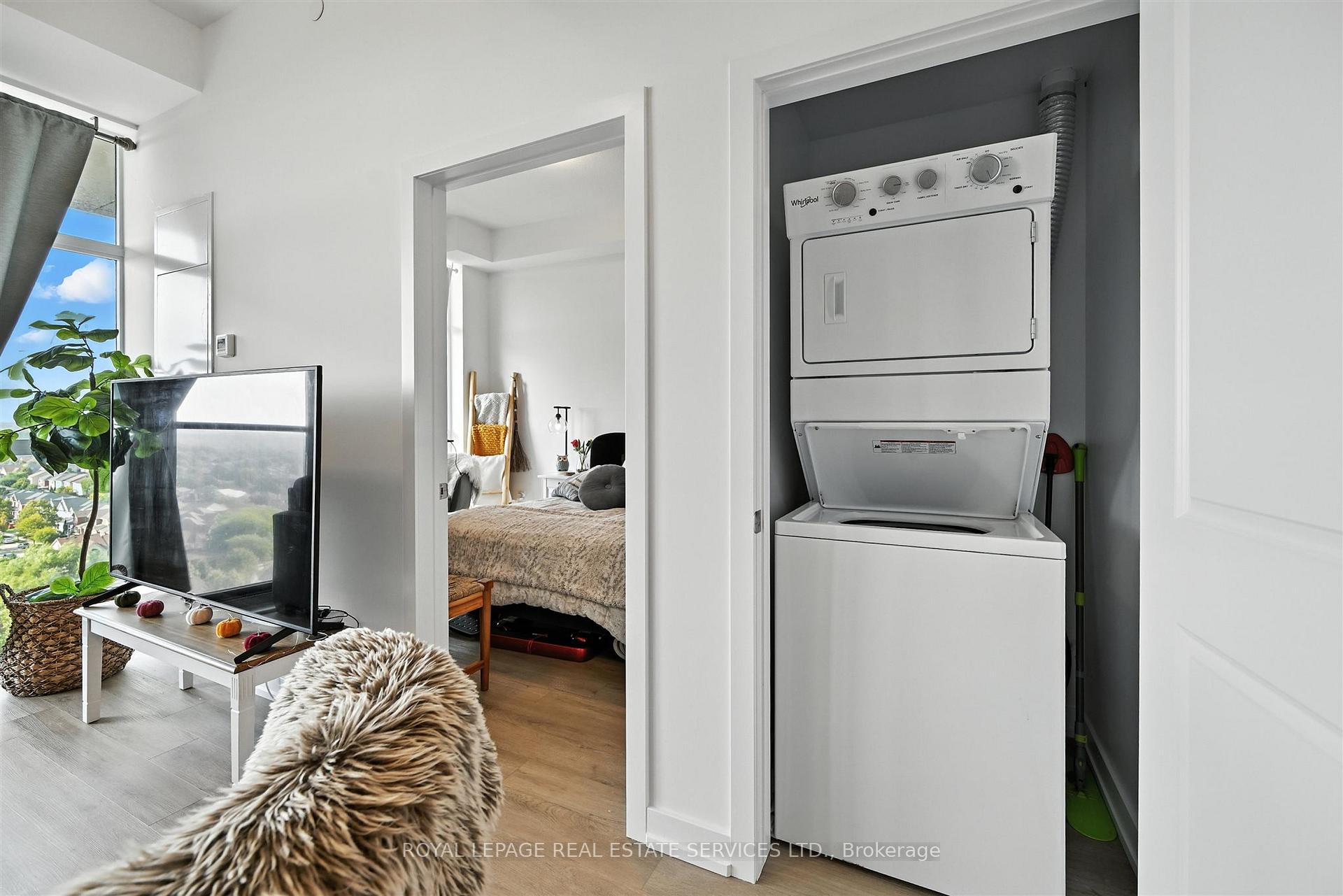 Photo 21 of Unit 1204, 460 Dundas Street E, Hamilton, Waterdown — HOMEH