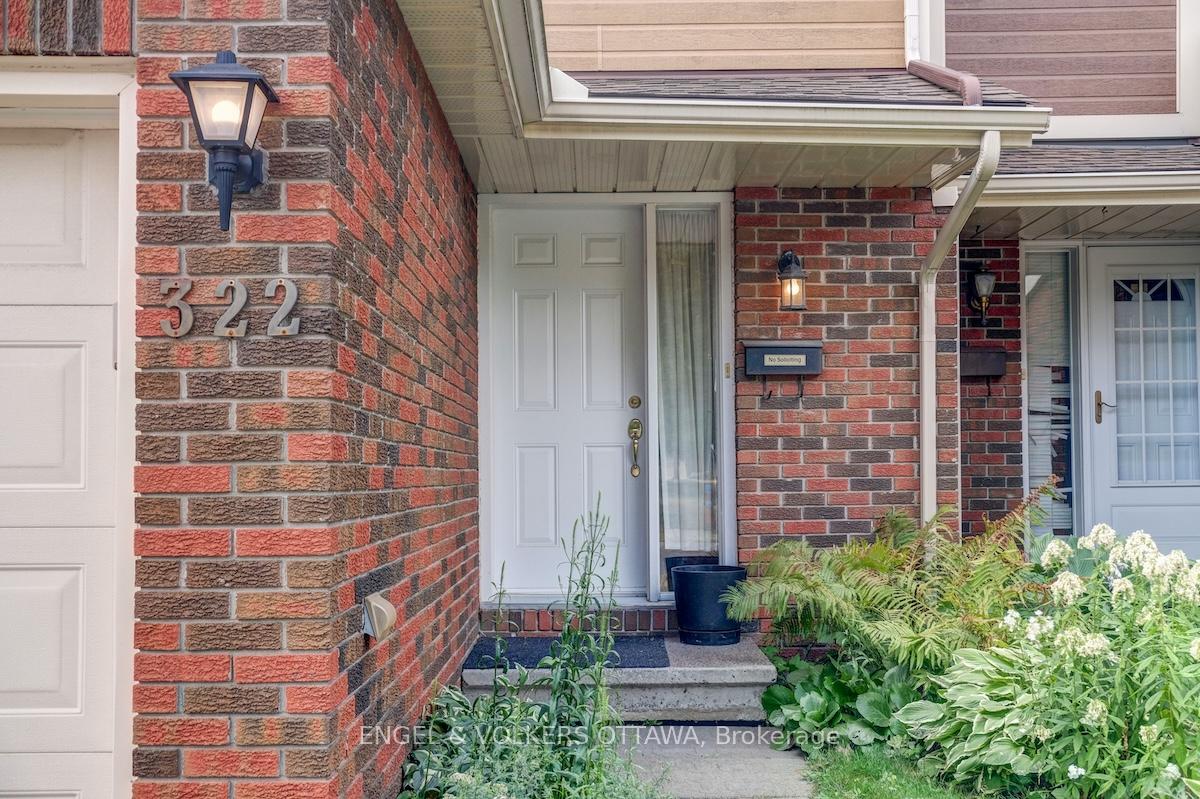 Photo 3 of 322 Verdon Private, Ottawa, Hunt Club Park/Greenboro — HOMEH