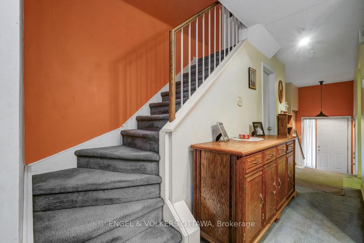 Photo 15 of 322 Verdon Private, Ottawa, Hunt Club Park/Greenboro — HOMEH