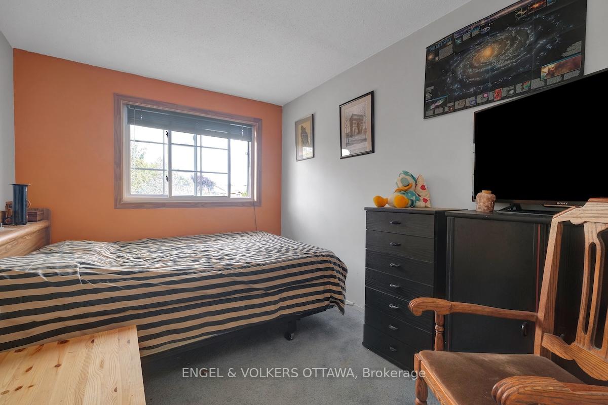 Photo 20 of 322 Verdon Private, Ottawa, Hunt Club Park/Greenboro — HOMEH
