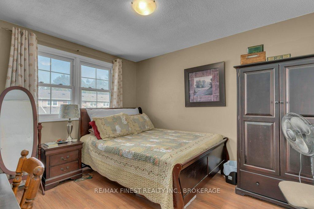 Photo 14 of Unit 2, 19 Macpherson Avenue, Kingston, Central City West — HOMEH