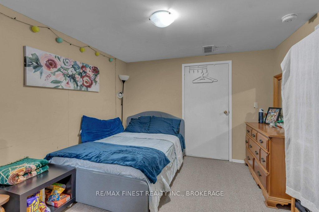 Photo 26 of Unit 2, 19 Macpherson Avenue, Kingston, Central City West — HOMEH