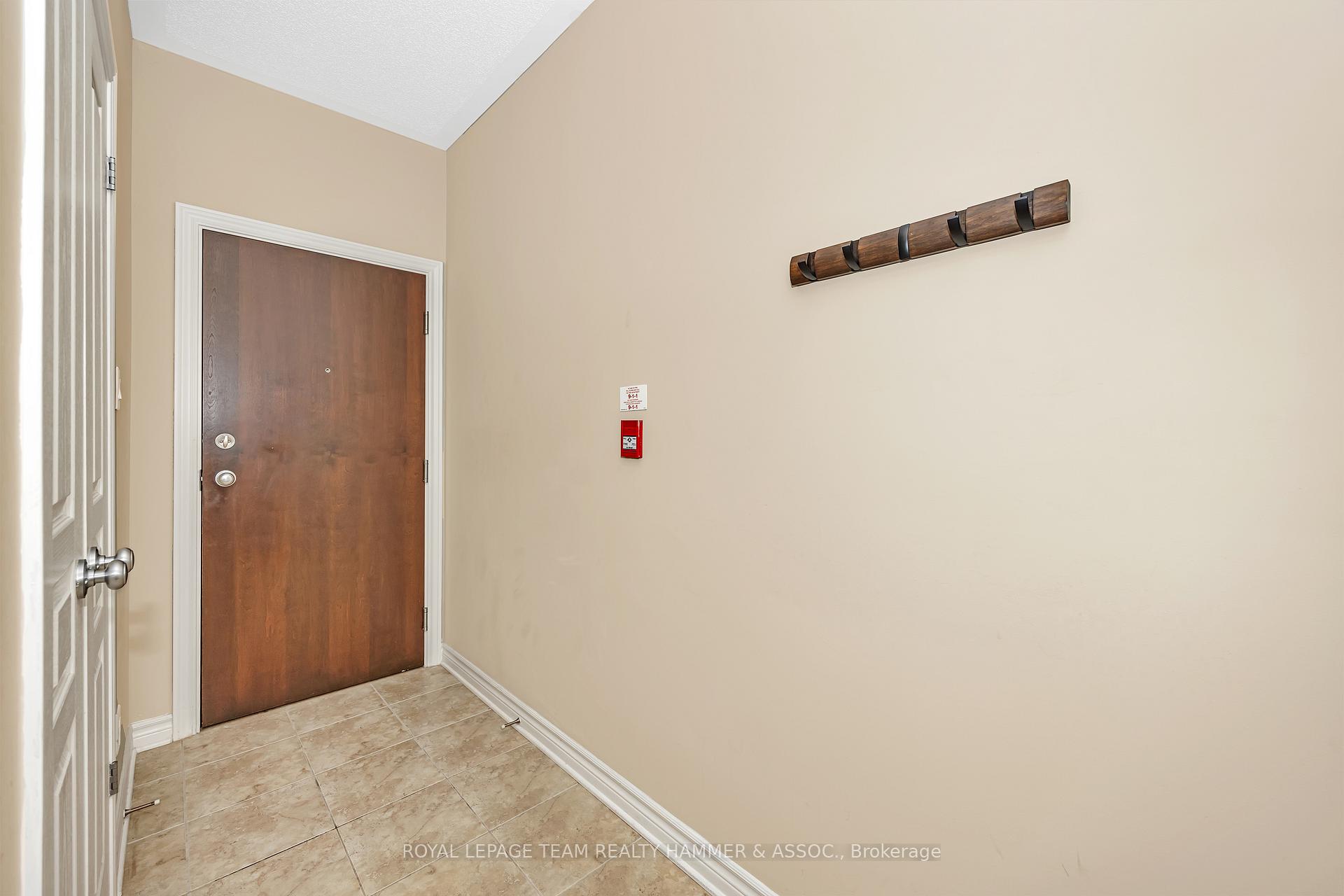 Photo 2 of Unit D, 1042 Beryl, Ottawa, Riverside South/Gloucester Glen — HOMEH