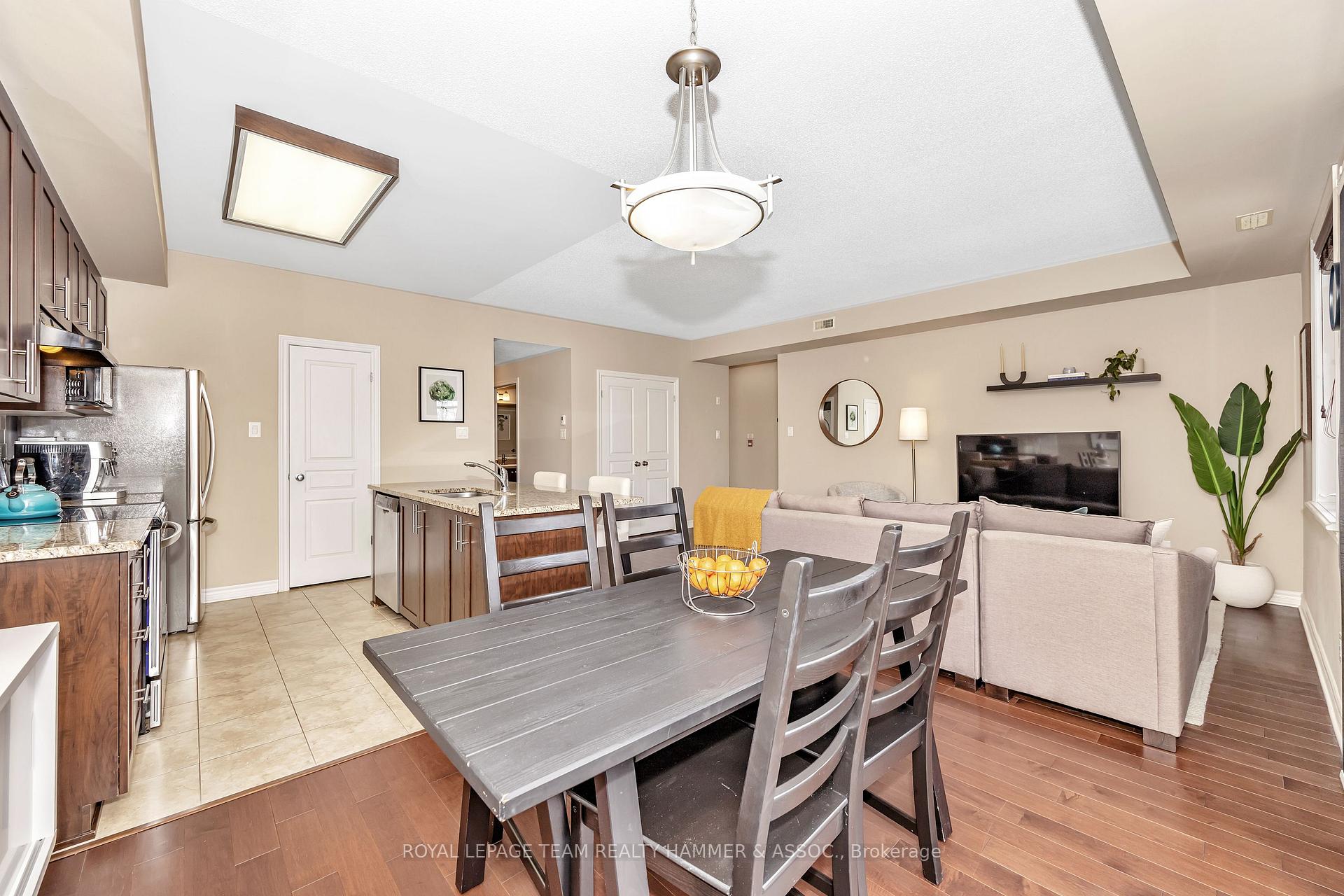 Photo 10 of Unit D, 1042 Beryl, Ottawa, Riverside South/Gloucester Glen — HOMEH