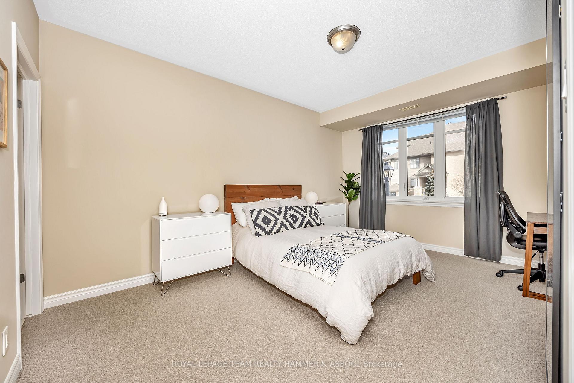 Photo 12 of Unit D, 1042 Beryl, Ottawa, Riverside South/Gloucester Glen — HOMEH