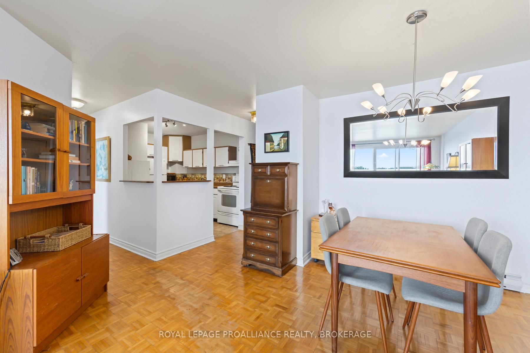 Photo 12 of Unit 1006, 66 Greenview Drive, Kingston, Central City West — HOMEH