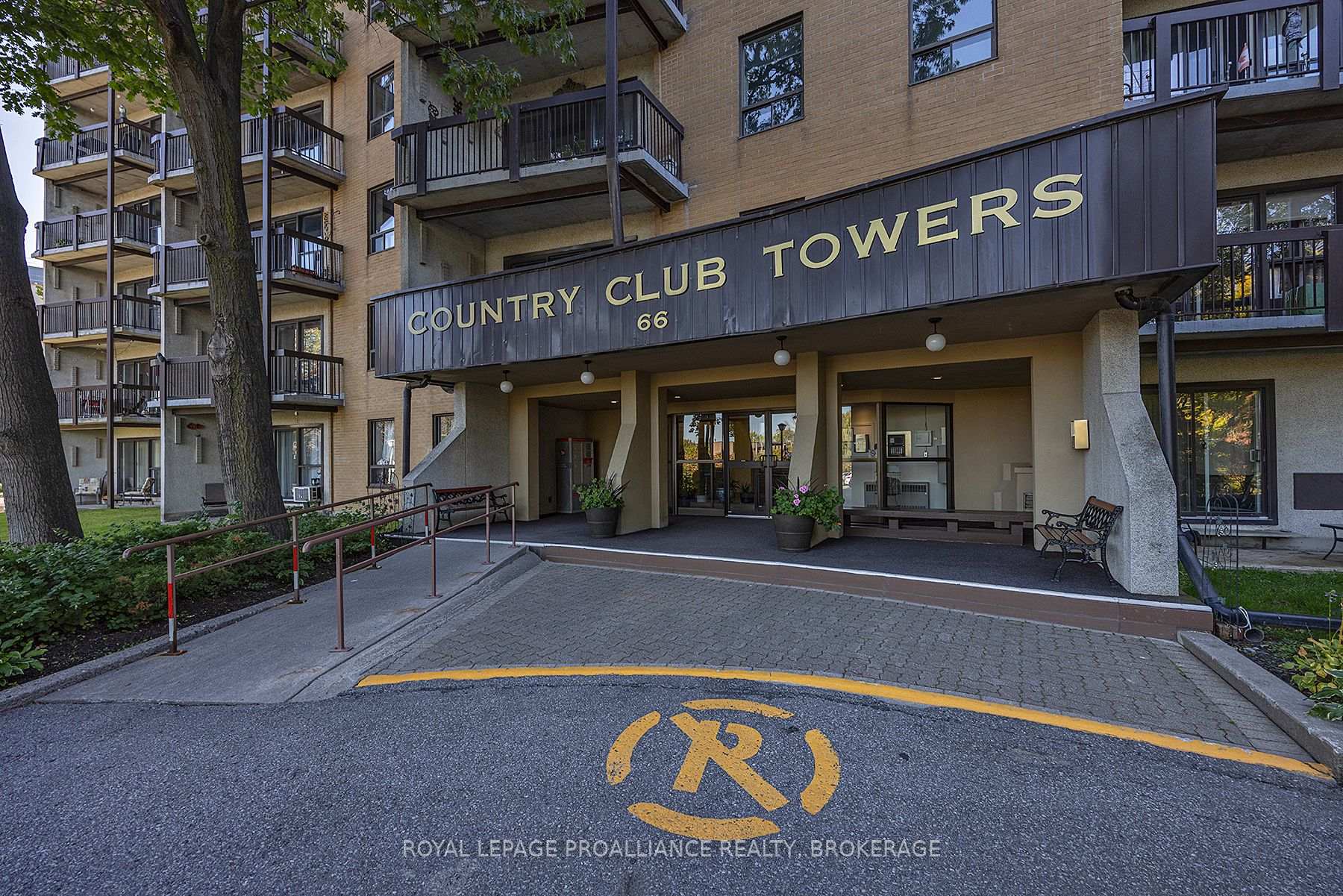 Photo 26 of Unit 1006, 66 Greenview Drive, Kingston, Central City West — HOMEH