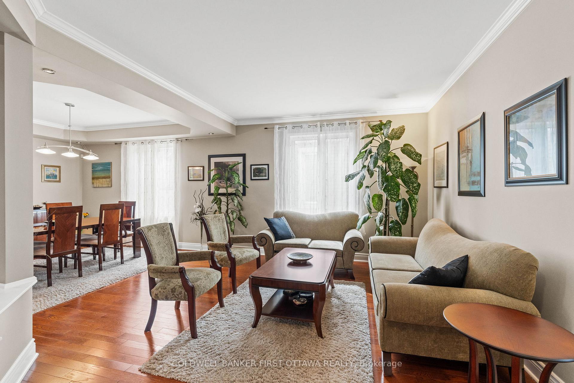 Photo 7 of 578 Anjana Circle, Ottawa, Barrhaven - Cedargrove/Fraserdale — HOMEH