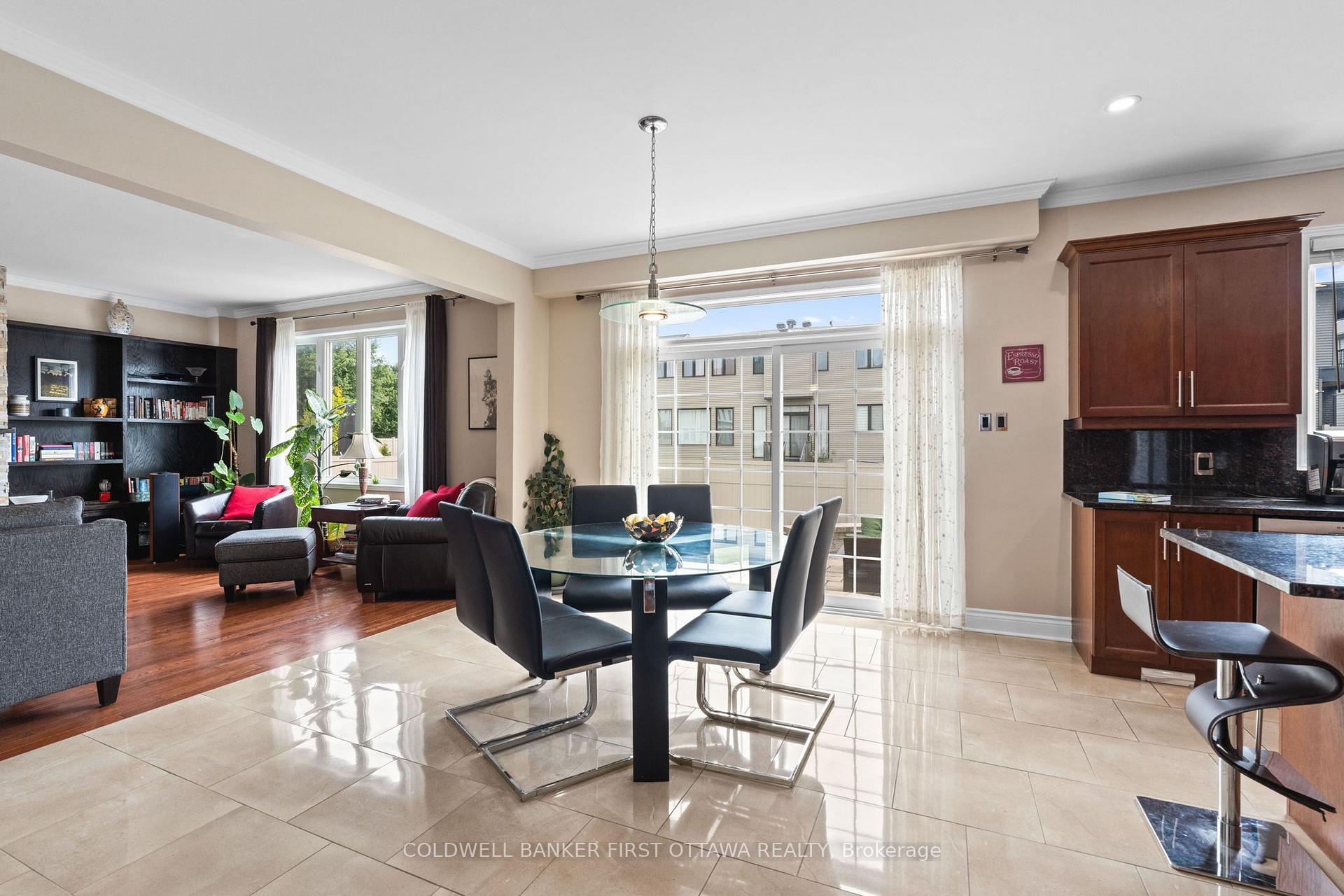 Photo 13 of 578 Anjana Circle, Ottawa, Barrhaven - Cedargrove/Fraserdale — HOMEH