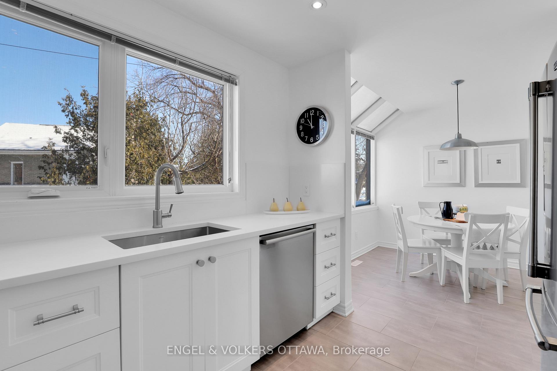 Photo 15 of Unit 2, 625 Richmond Road, Ottawa, Woodroffe — HOMEH