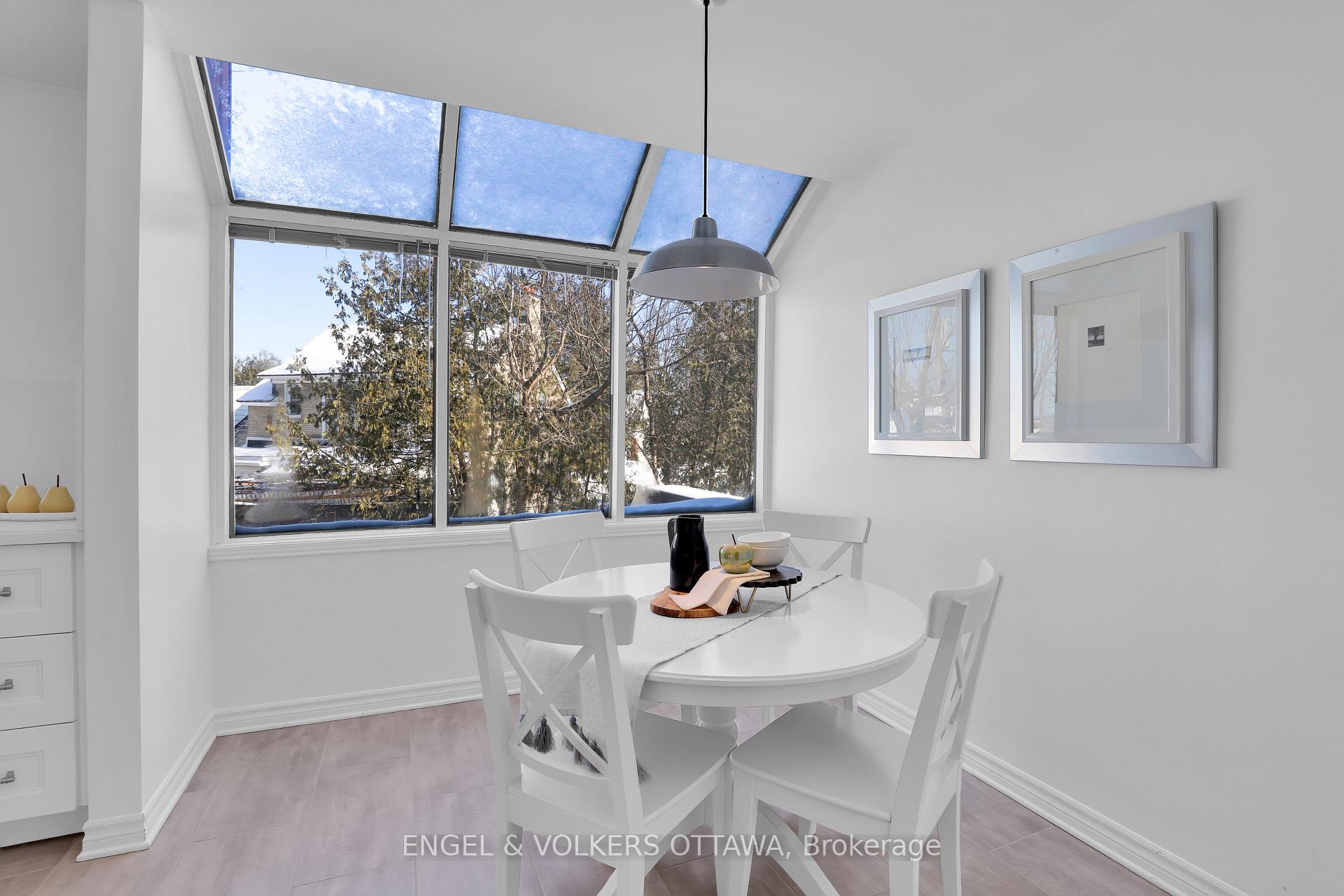 Photo 18 of Unit 2, 625 Richmond Road, Ottawa, Woodroffe — HOMEH