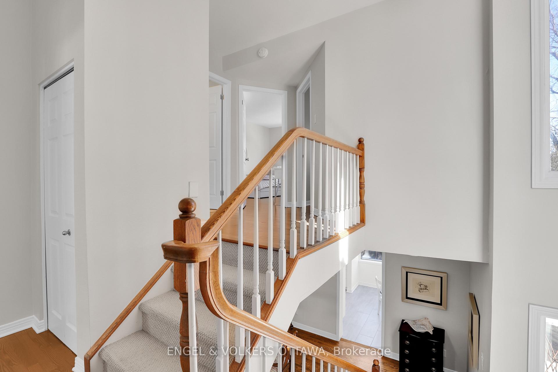 Photo 22 of Unit 2, 625 Richmond Road, Ottawa, Woodroffe — HOMEH