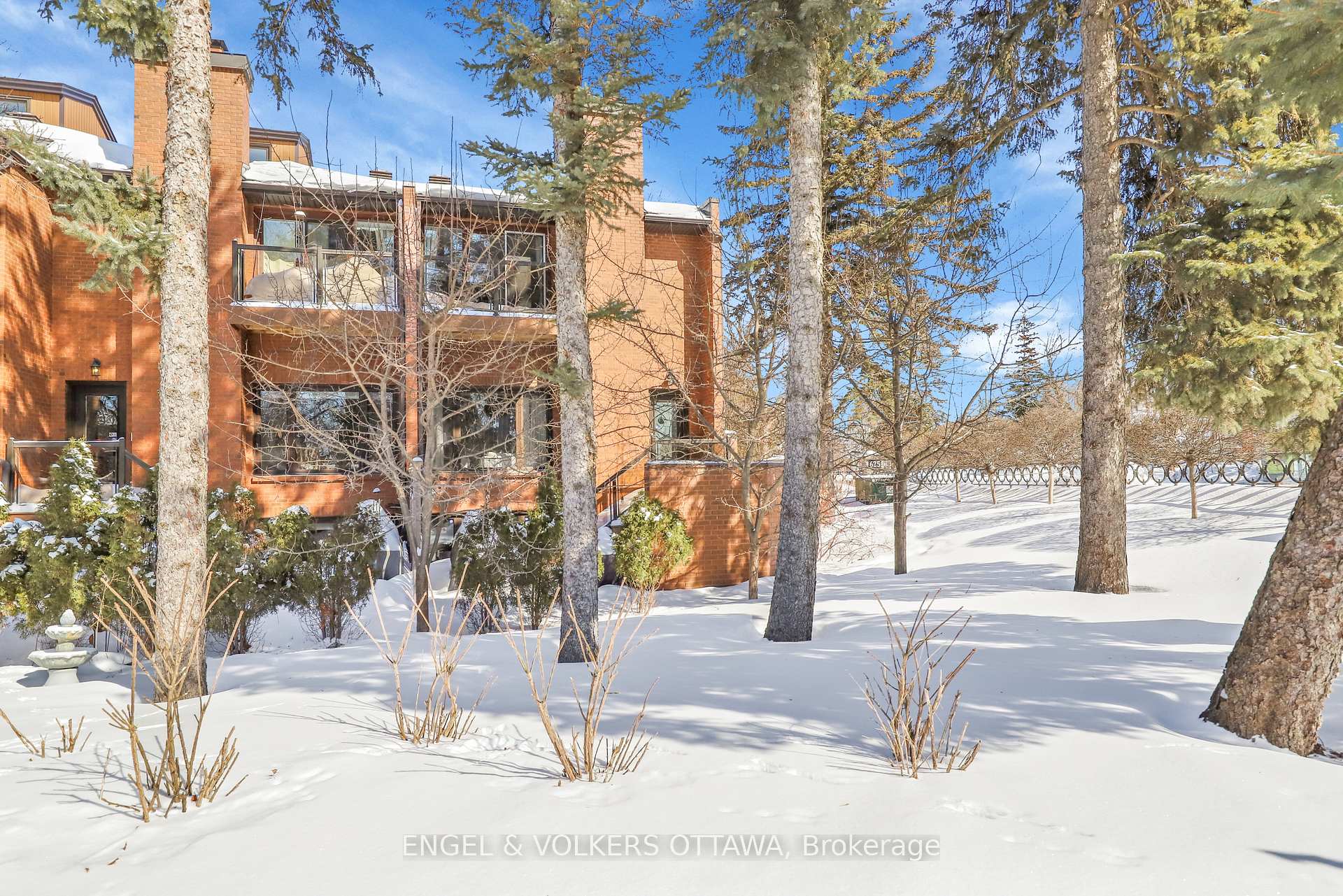Photo 35 of Unit 2, 625 Richmond Road, Ottawa, Woodroffe — HOMEH