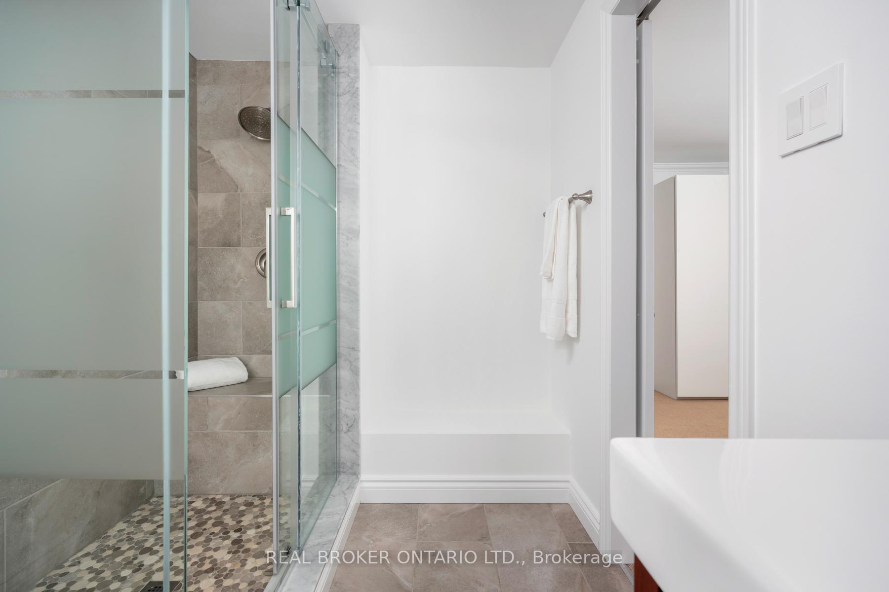 Photo 51 of 17 Knightsbridge Way, Markham, Markham Village — HOMEH