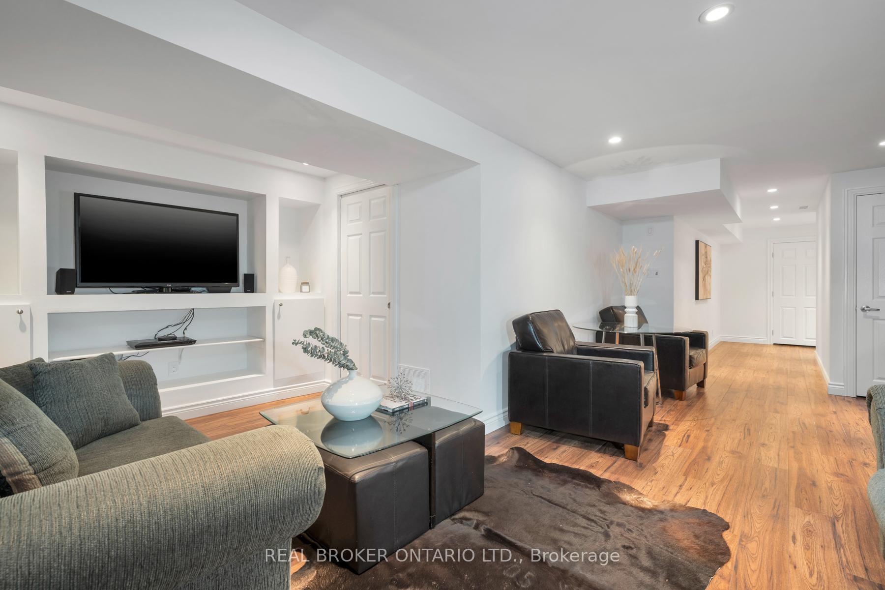 Photo 62 of 17 Knightsbridge Way, Markham, Markham Village — HOMEH