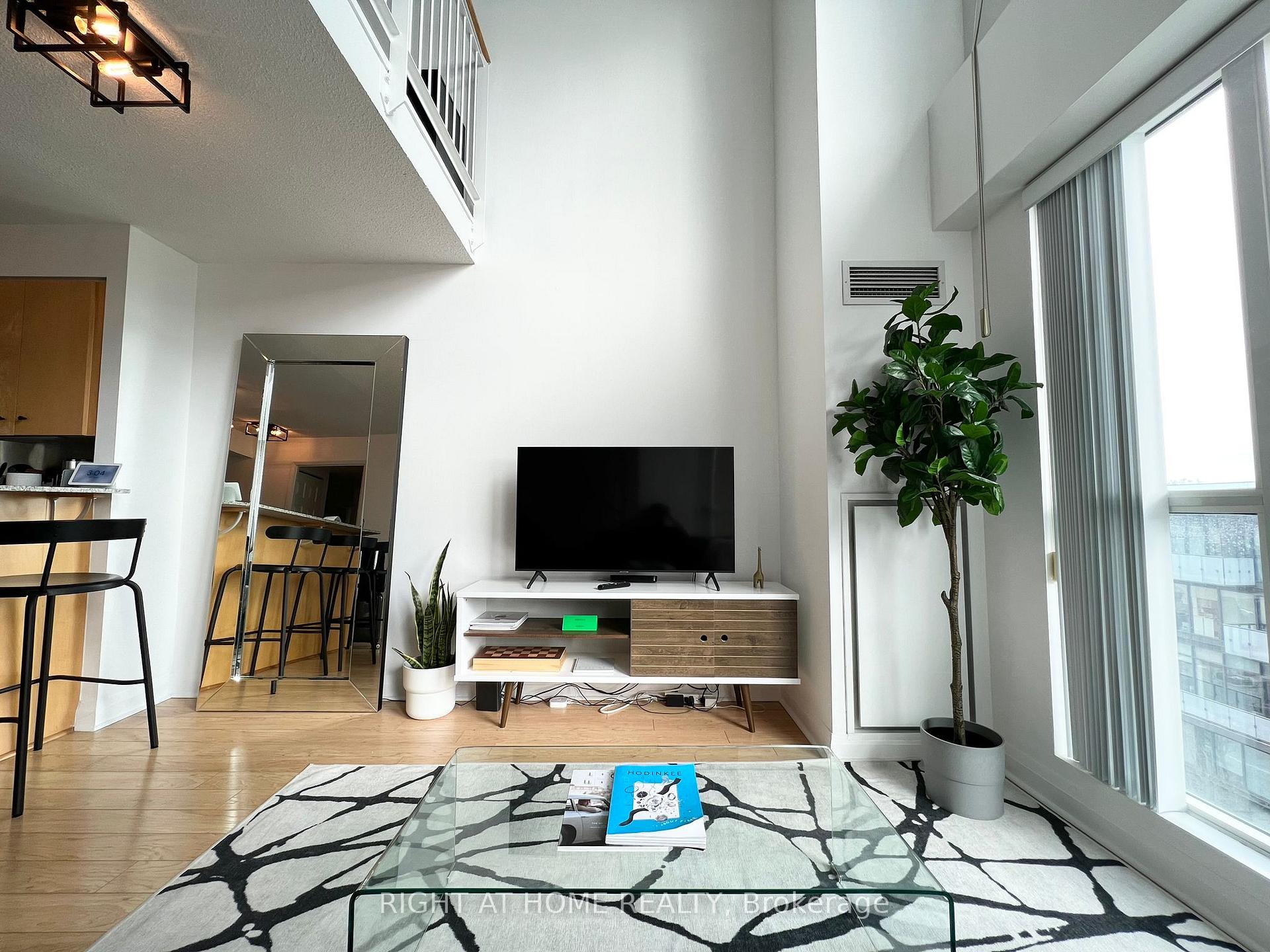 Photo 15 of Unit 507, 18 Merton Street, Toronto, Mount Pleasant West — HOMEH