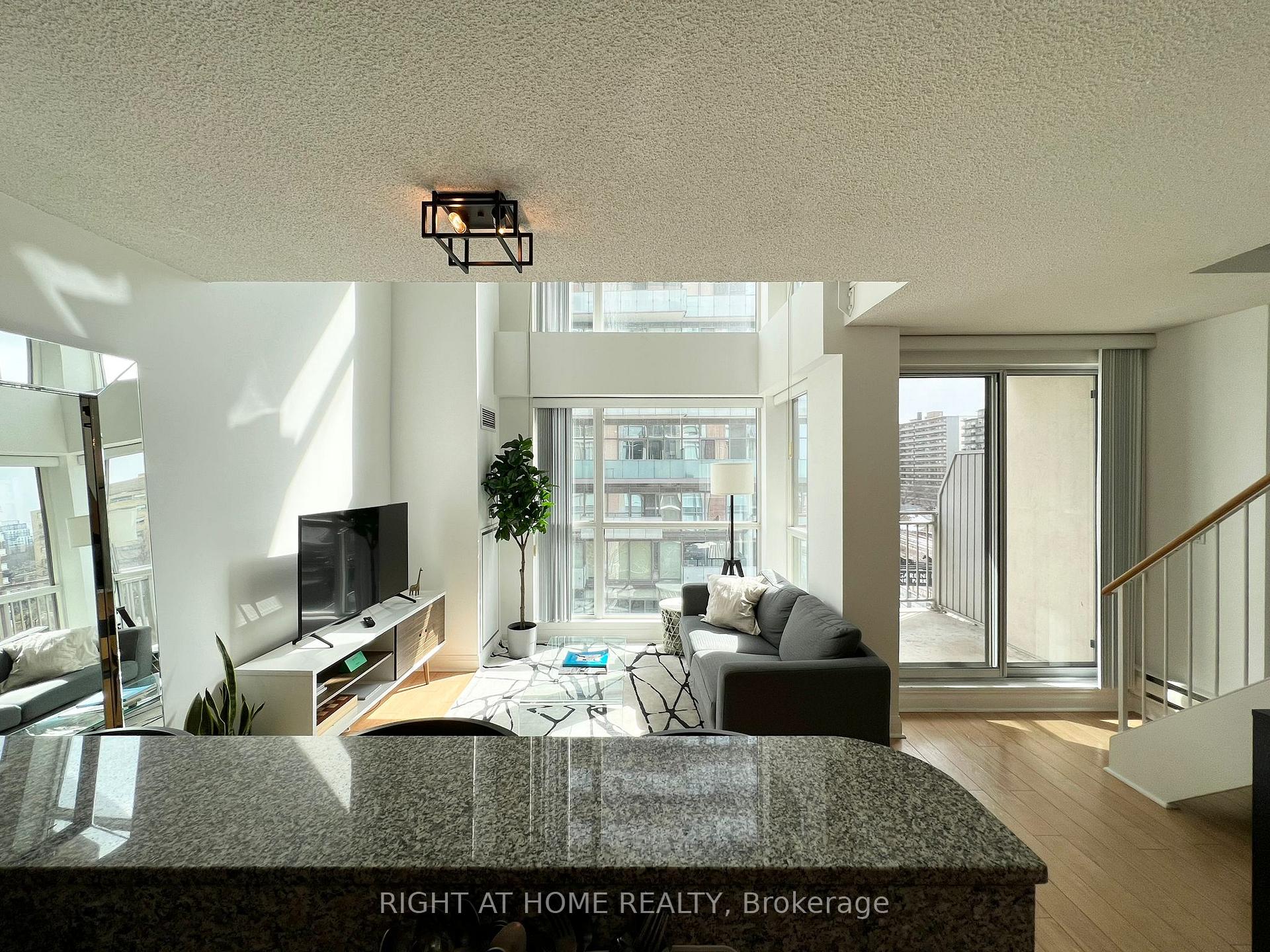 Photo 11 of Unit 507, 18 Merton Street, Toronto, Mount Pleasant West — HOMEH