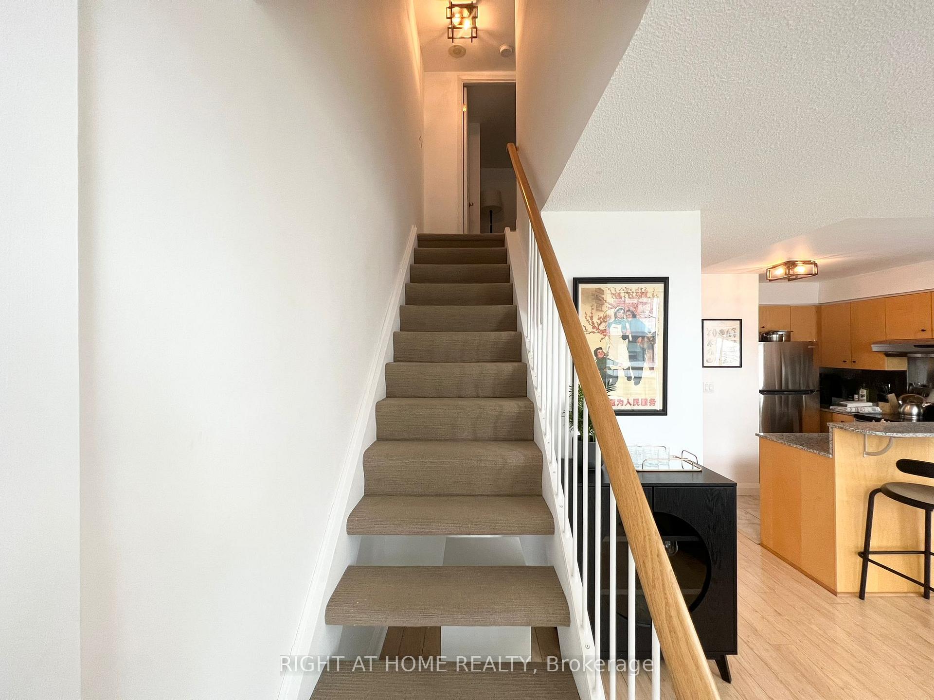 Photo 18 of Unit 507, 18 Merton Street, Toronto, Mount Pleasant West — HOMEH