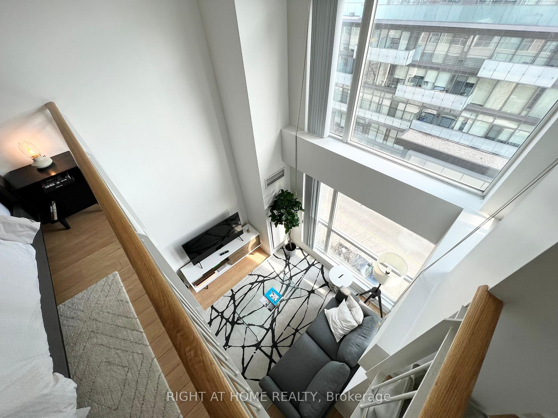 Photo 9 of Unit 507, 18 Merton Street, Toronto, Mount Pleasant West — HOMEH