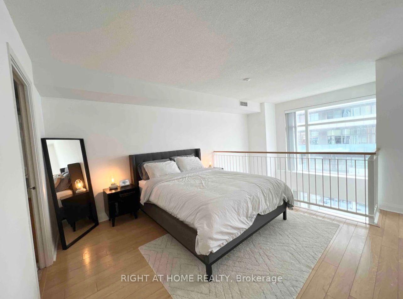 Photo 5 of Unit 507, 18 Merton Street, Toronto, Mount Pleasant West — HOMEH