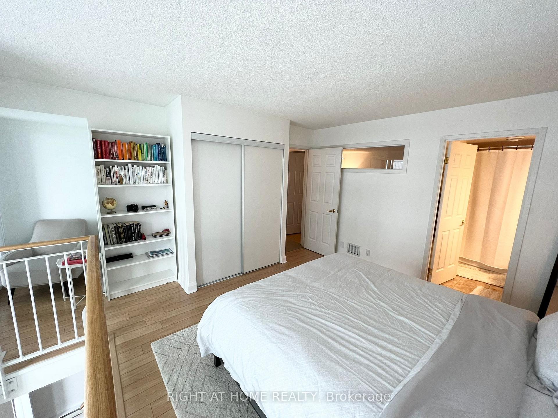Photo 7 of Unit 507, 18 Merton Street, Toronto, Mount Pleasant West — HOMEH