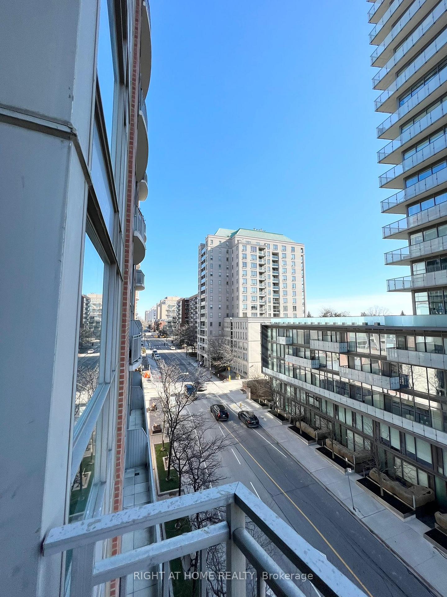Photo 16 of Unit 507, 18 Merton Street, Toronto, Mount Pleasant West — HOMEH