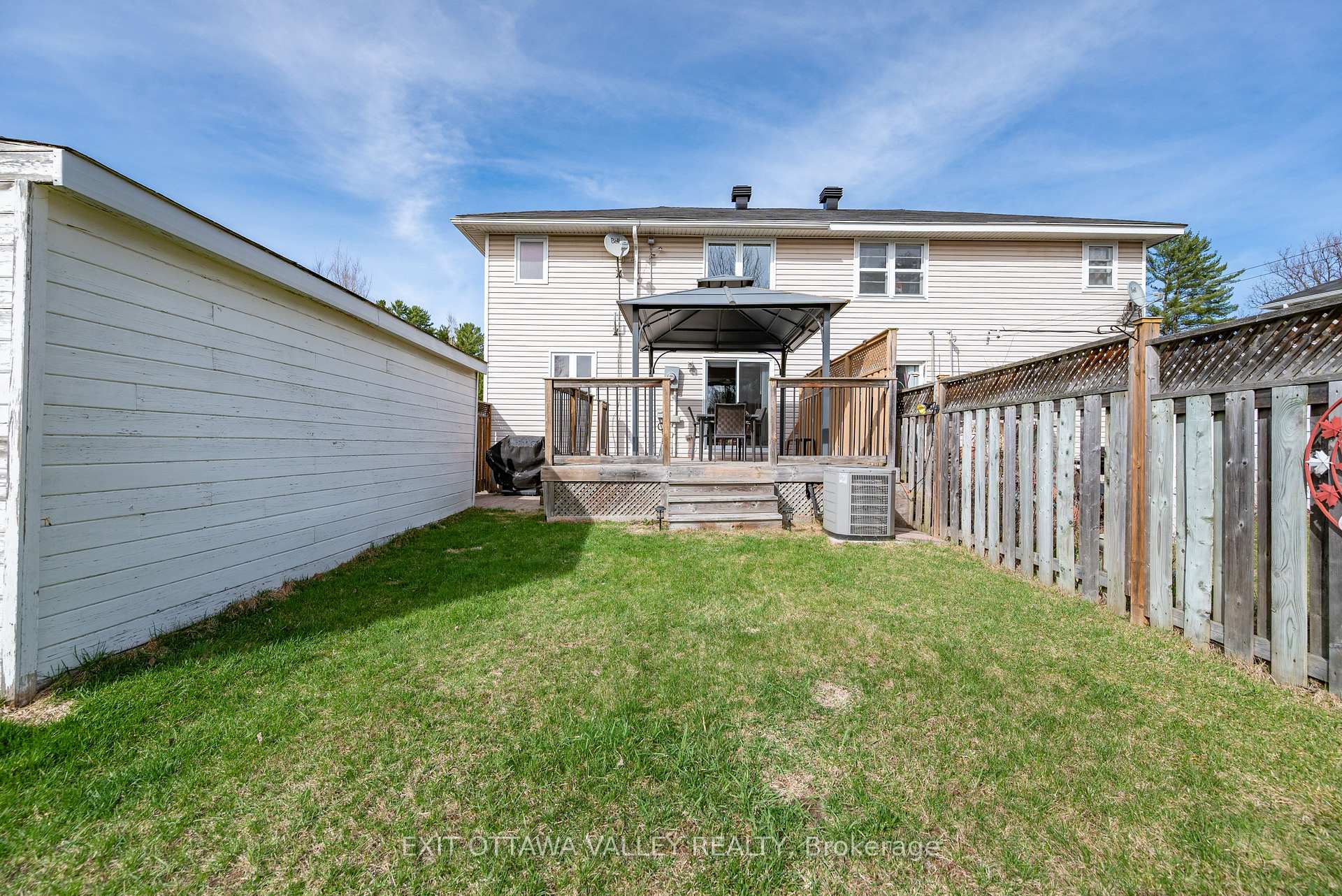 Photo 32 of 11 Faraday Crescent, Deep River — HOMEH