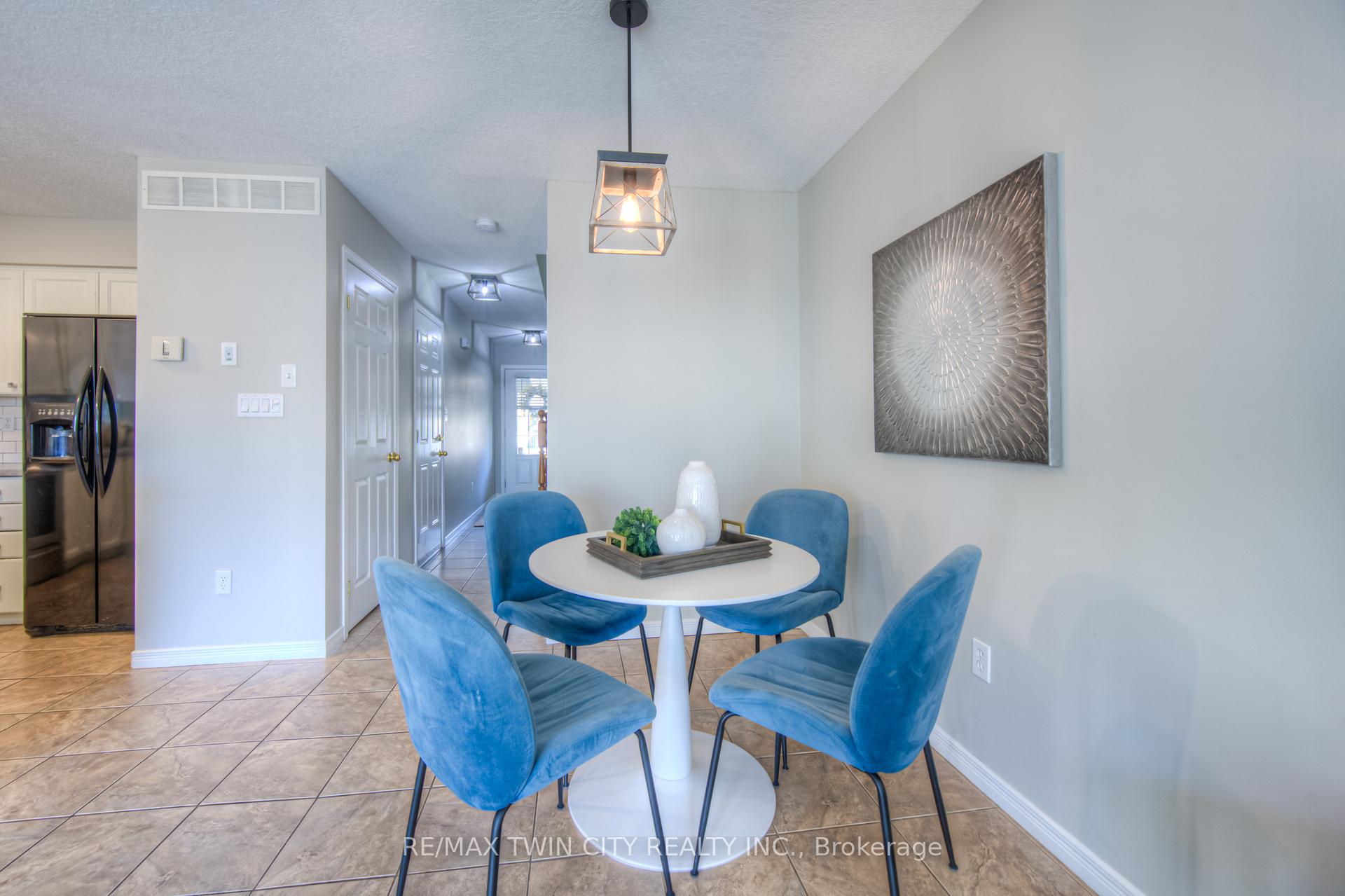 Photo 13 of Unit F24, 7 Upper Mercer Street, Kitchener — HOMEH