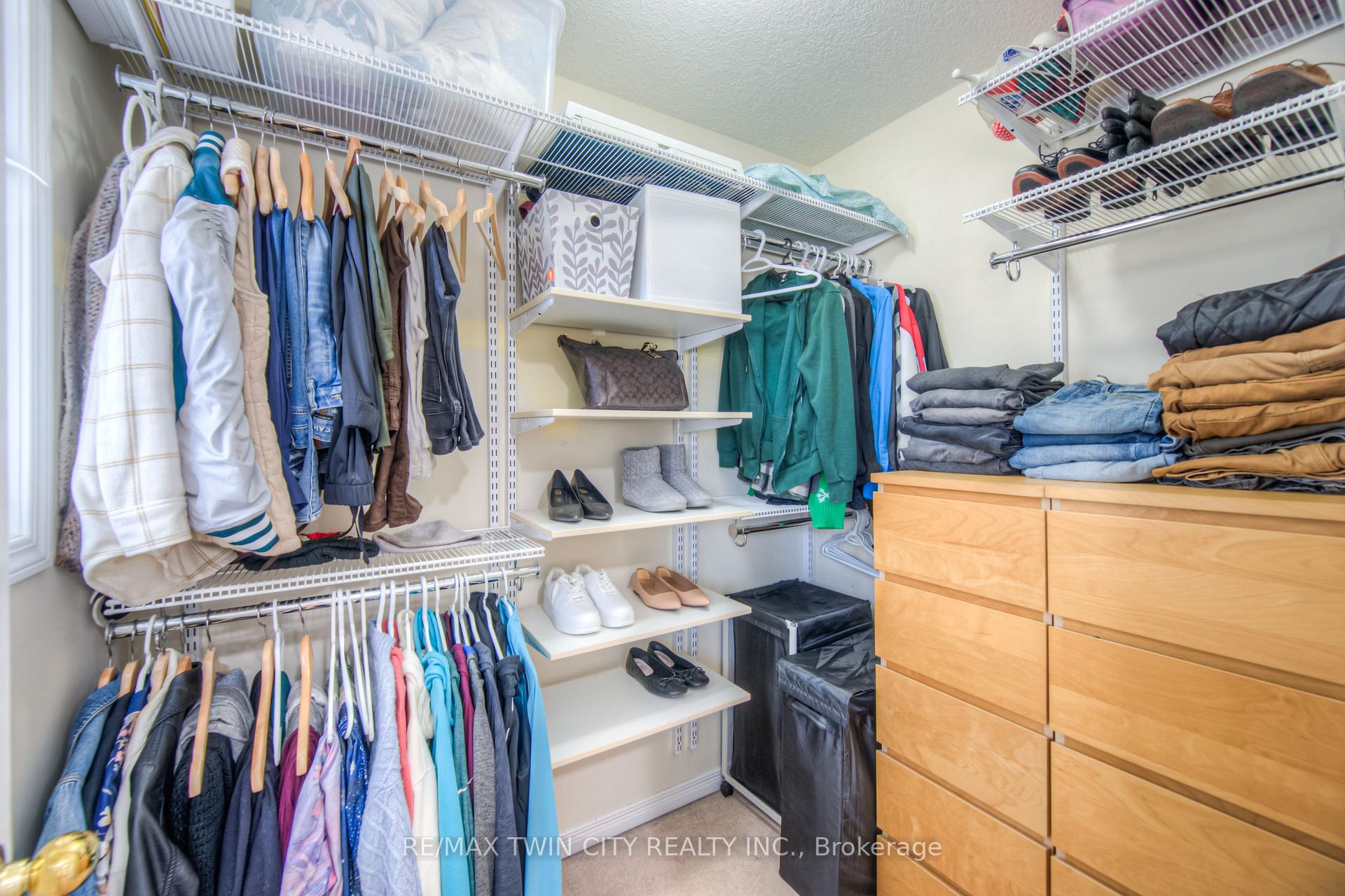 Photo 25 of Unit F24, 7 Upper Mercer Street, Kitchener — HOMEH