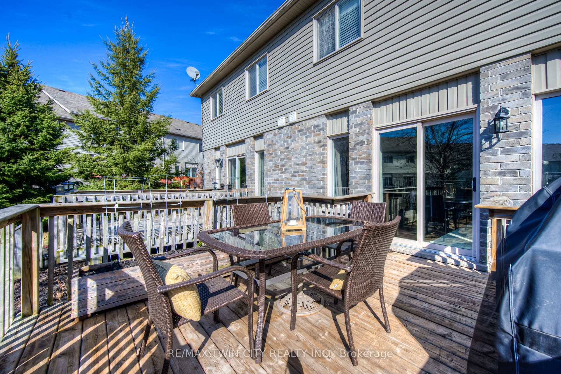 Photo 41 of Unit F24, 7 Upper Mercer Street, Kitchener — HOMEH
