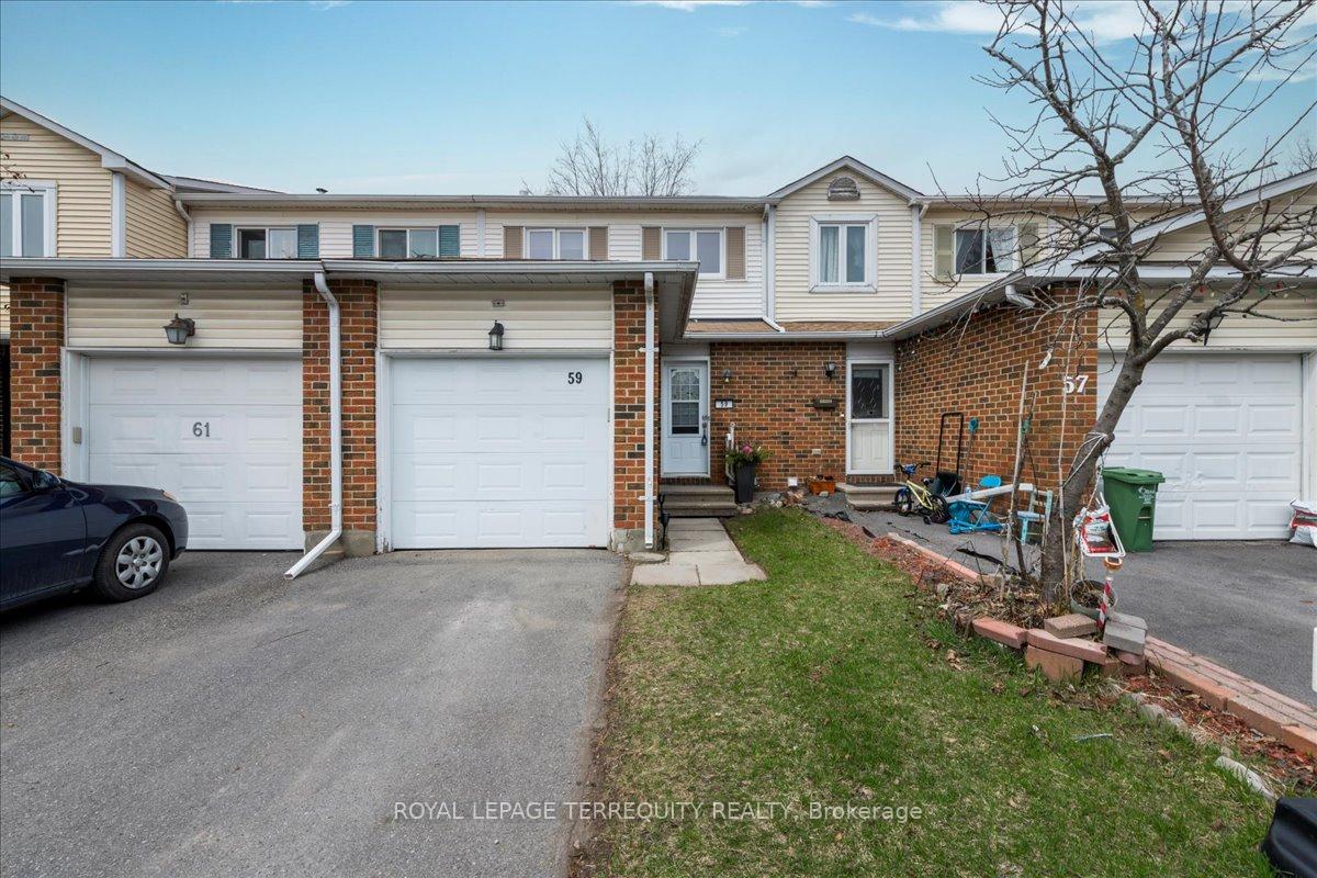 Photo 1 of 59 Sunridge Lane, Ottawa, Barrhaven - On the Green — HOMEH