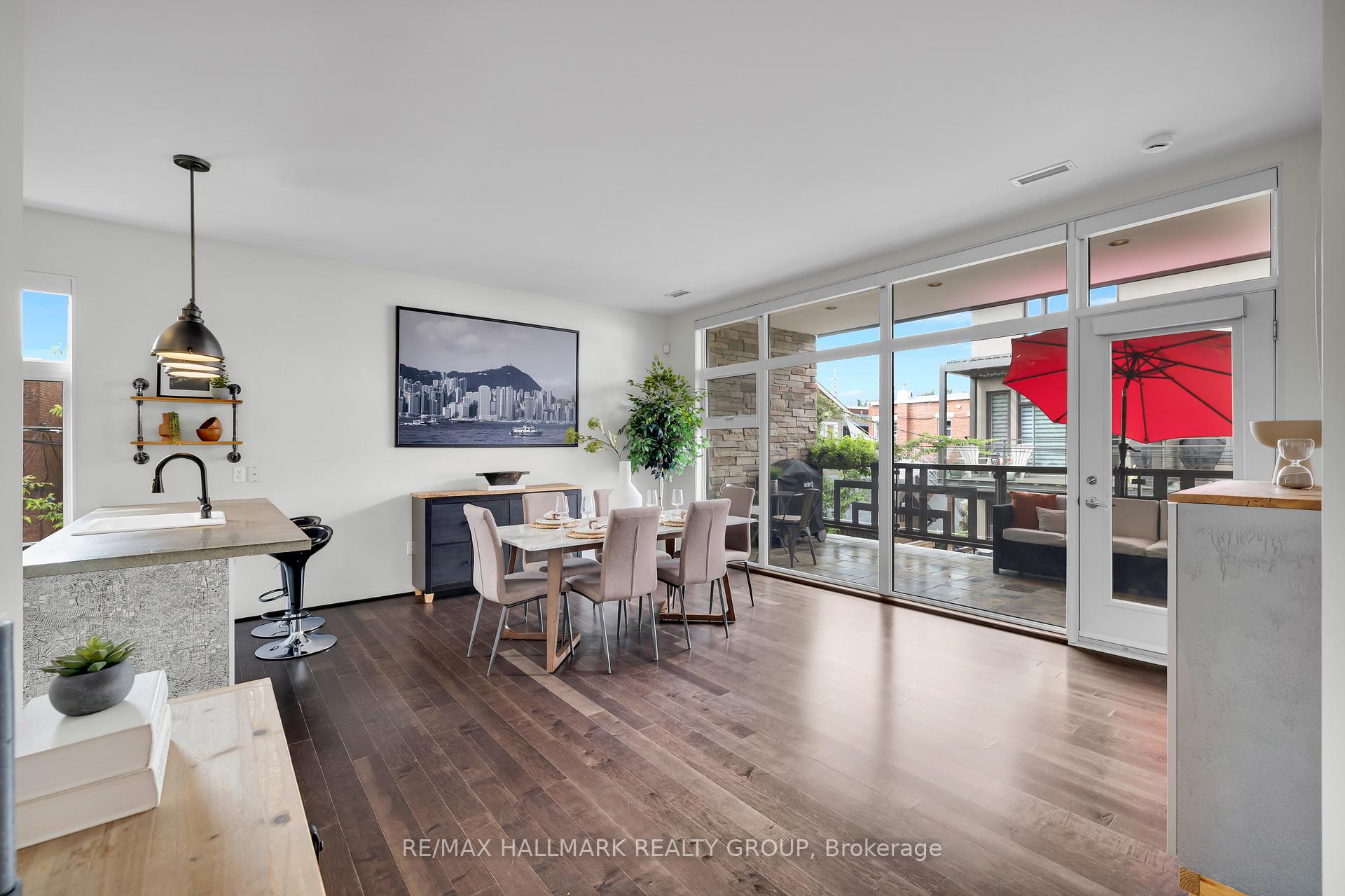 Photo 7 of Unit 201, 39 Vaughan Street, Ottawa, Lindenlea — HOMEH