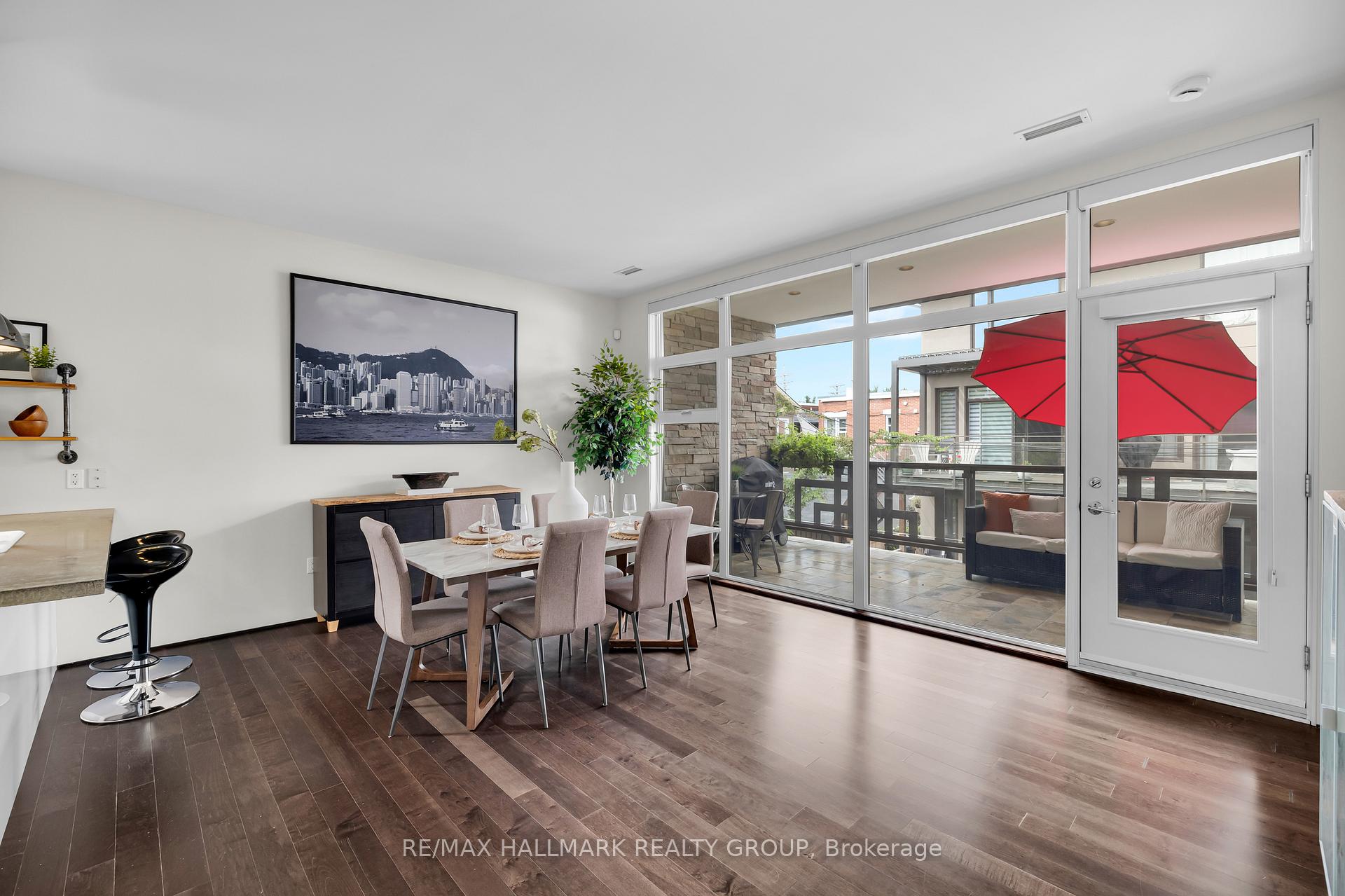 Photo 8 of Unit 201, 39 Vaughan Street, Ottawa, Lindenlea — HOMEH