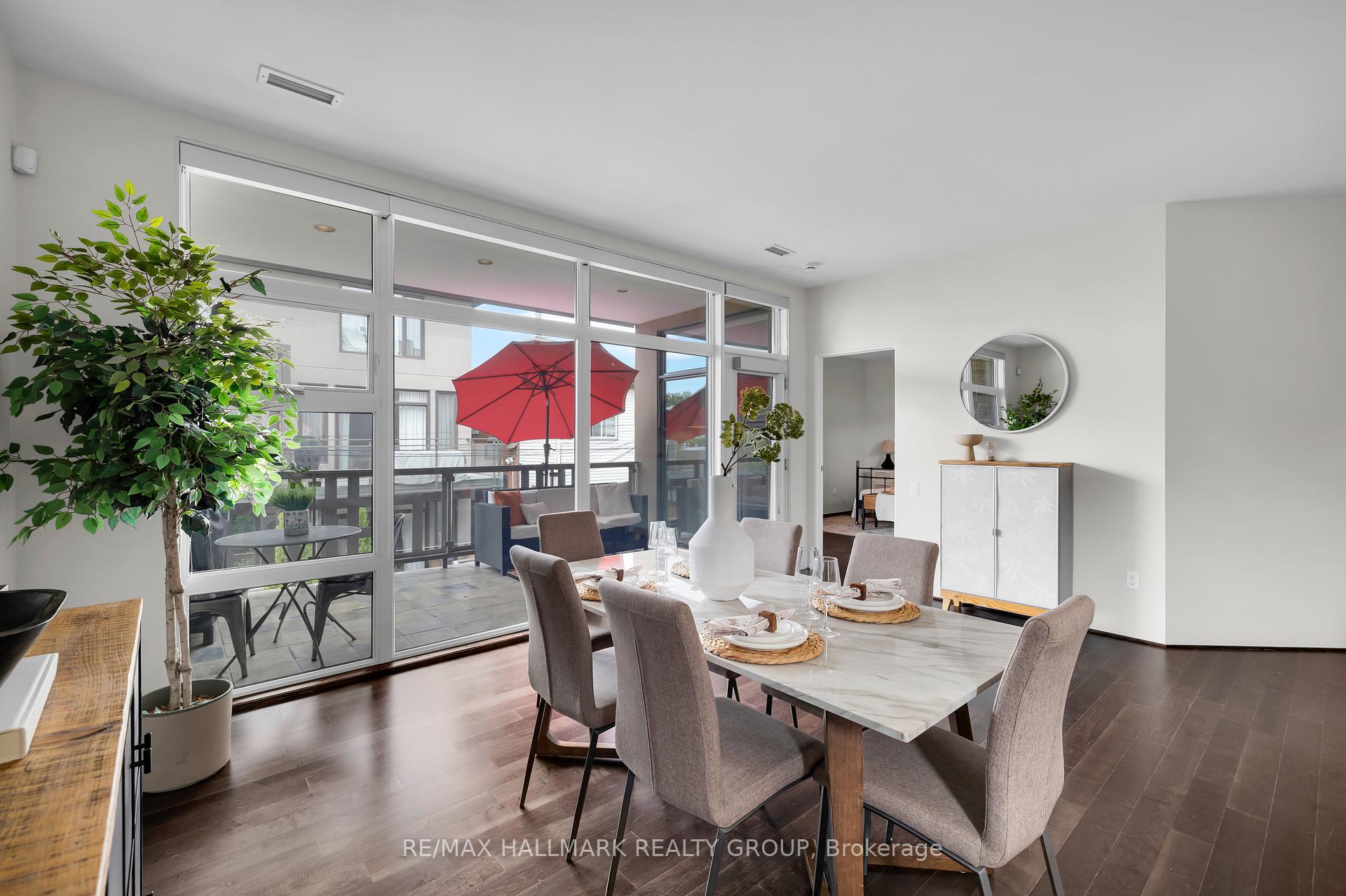 Photo 15 of Unit 201, 39 Vaughan Street, Ottawa, Lindenlea — HOMEH
