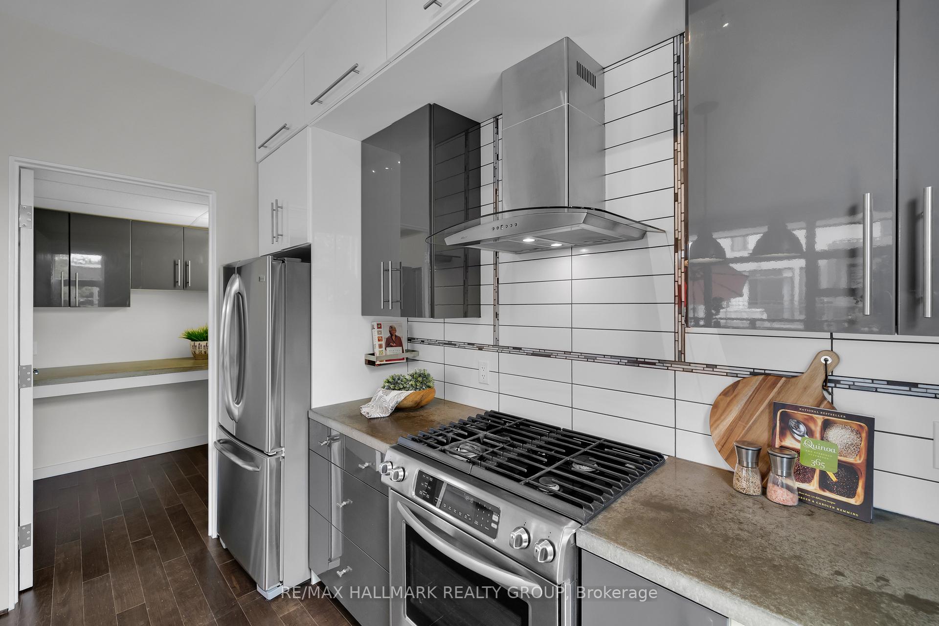 Photo 25 of Unit 201, 39 Vaughan Street, Ottawa, Lindenlea — HOMEH