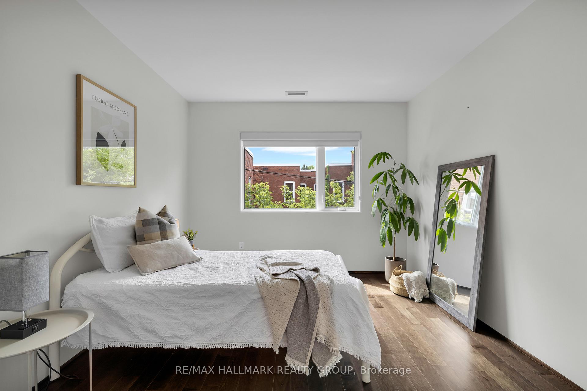 Photo 37 of Unit 201, 39 Vaughan Street, Ottawa, Lindenlea — HOMEH