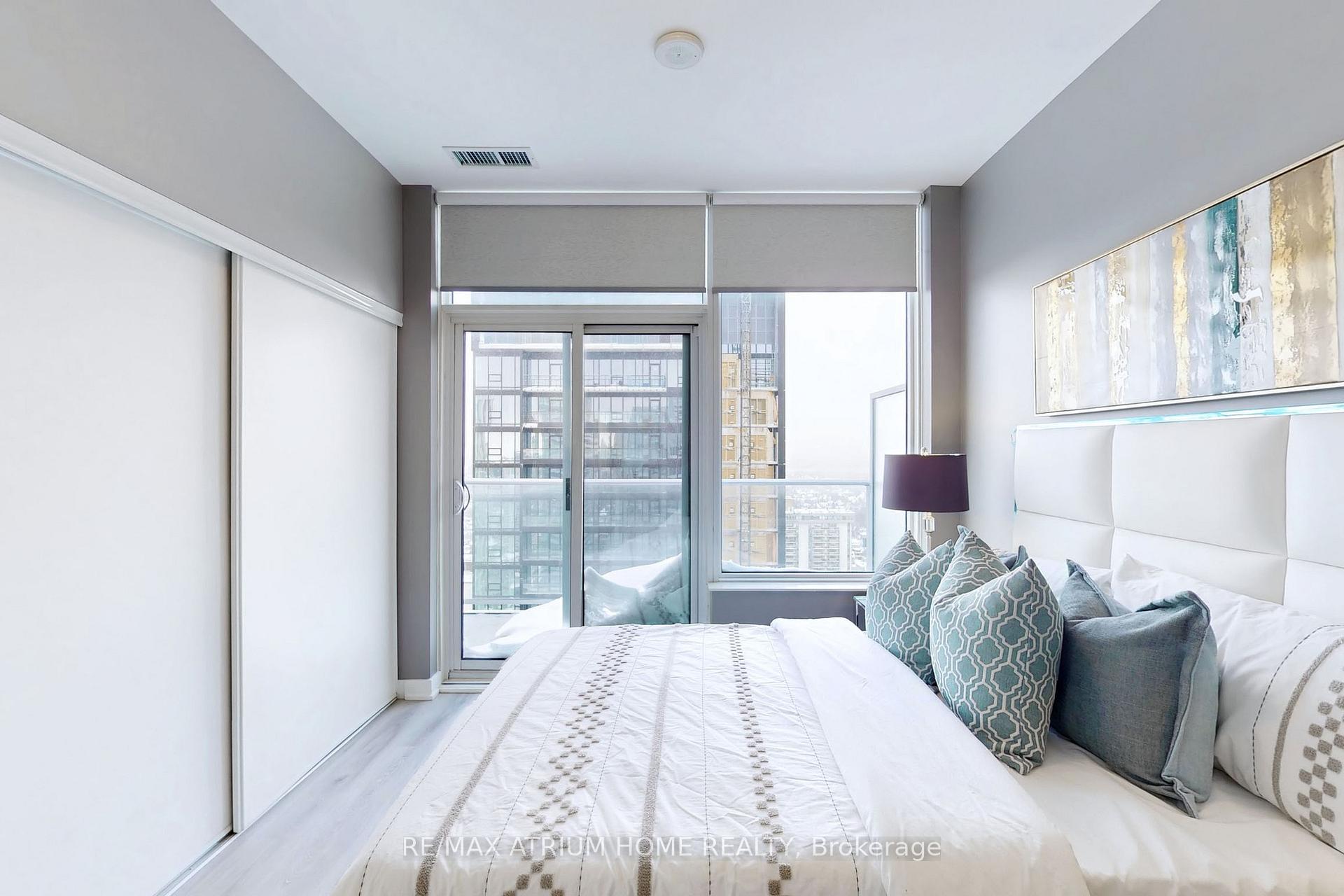 Photo 20 of Unit PH10, 99 Broadway Avenue, Toronto, Mount Pleasant West — HOMEH