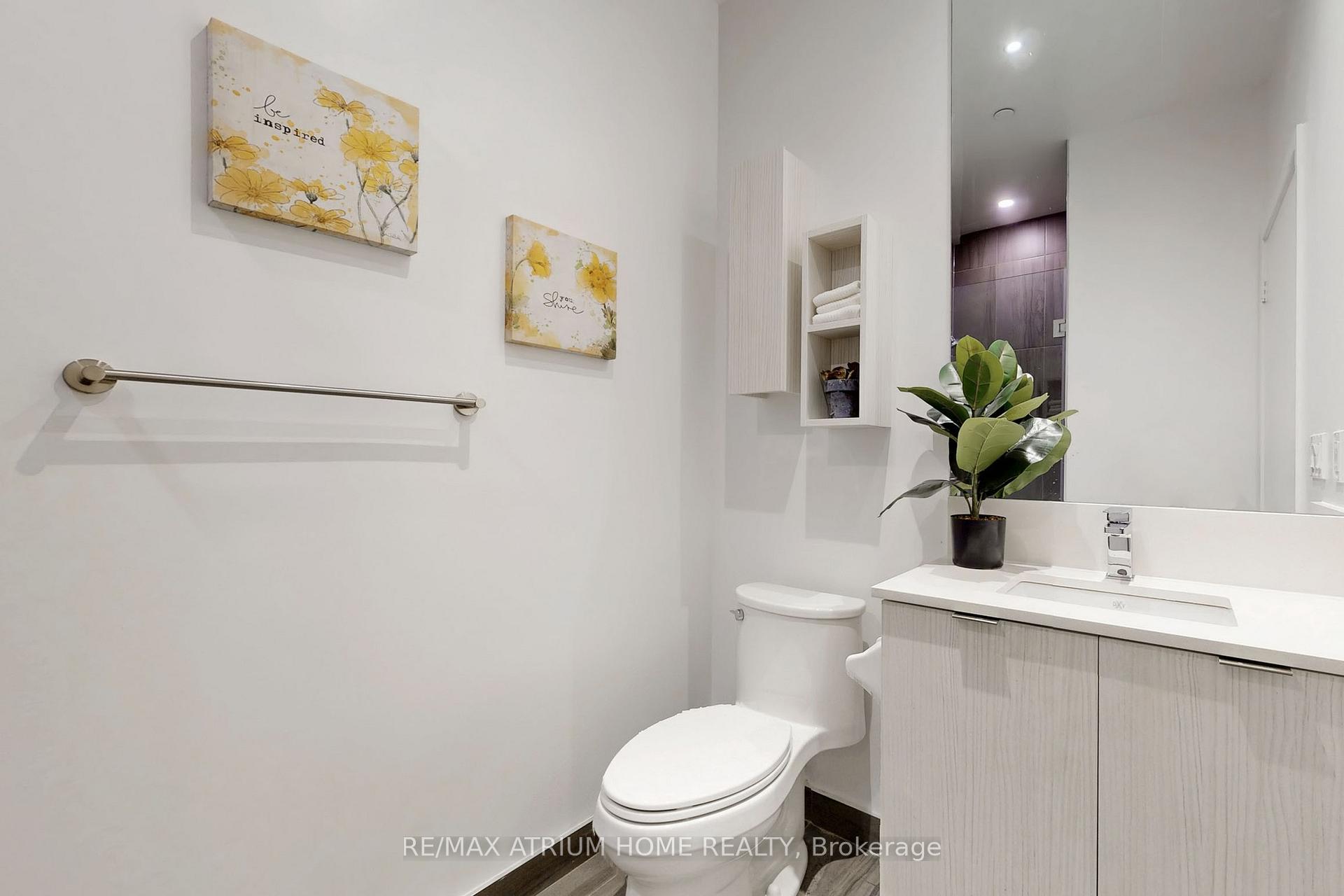 Photo 30 of Unit PH10, 99 Broadway Avenue, Toronto, Mount Pleasant West — HOMEH