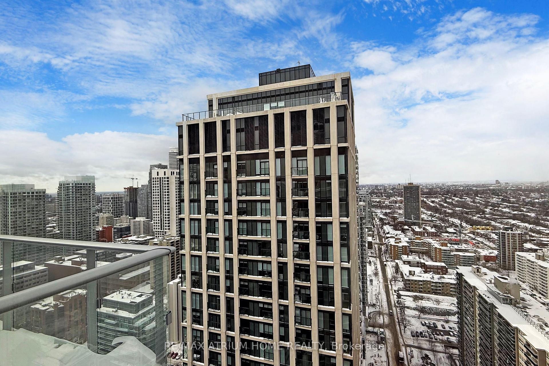 Photo 36 of Unit PH10, 99 Broadway Avenue, Toronto, Mount Pleasant West — HOMEH