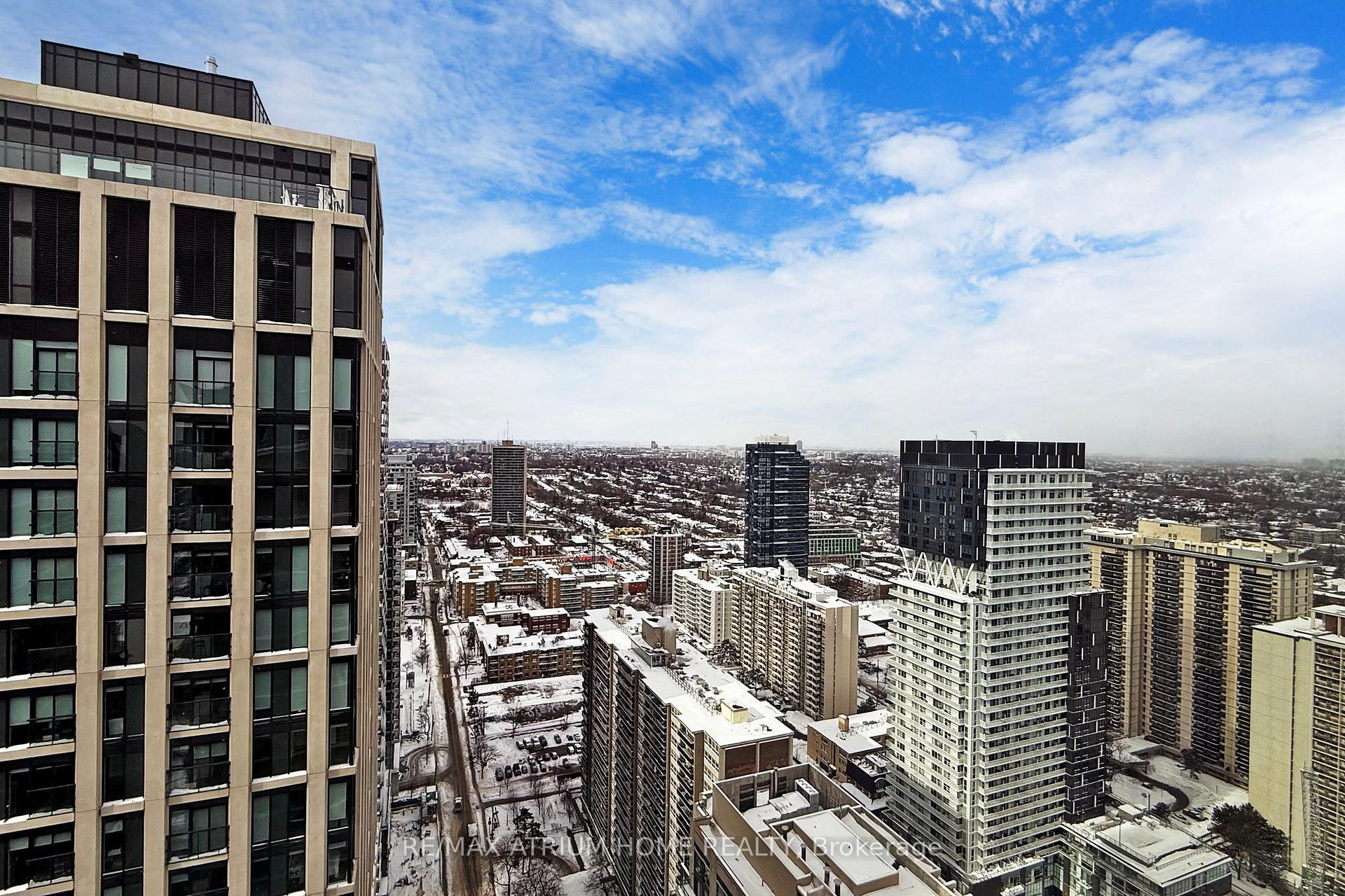 Photo 38 of Unit PH10, 99 Broadway Avenue, Toronto, Mount Pleasant West — HOMEH
