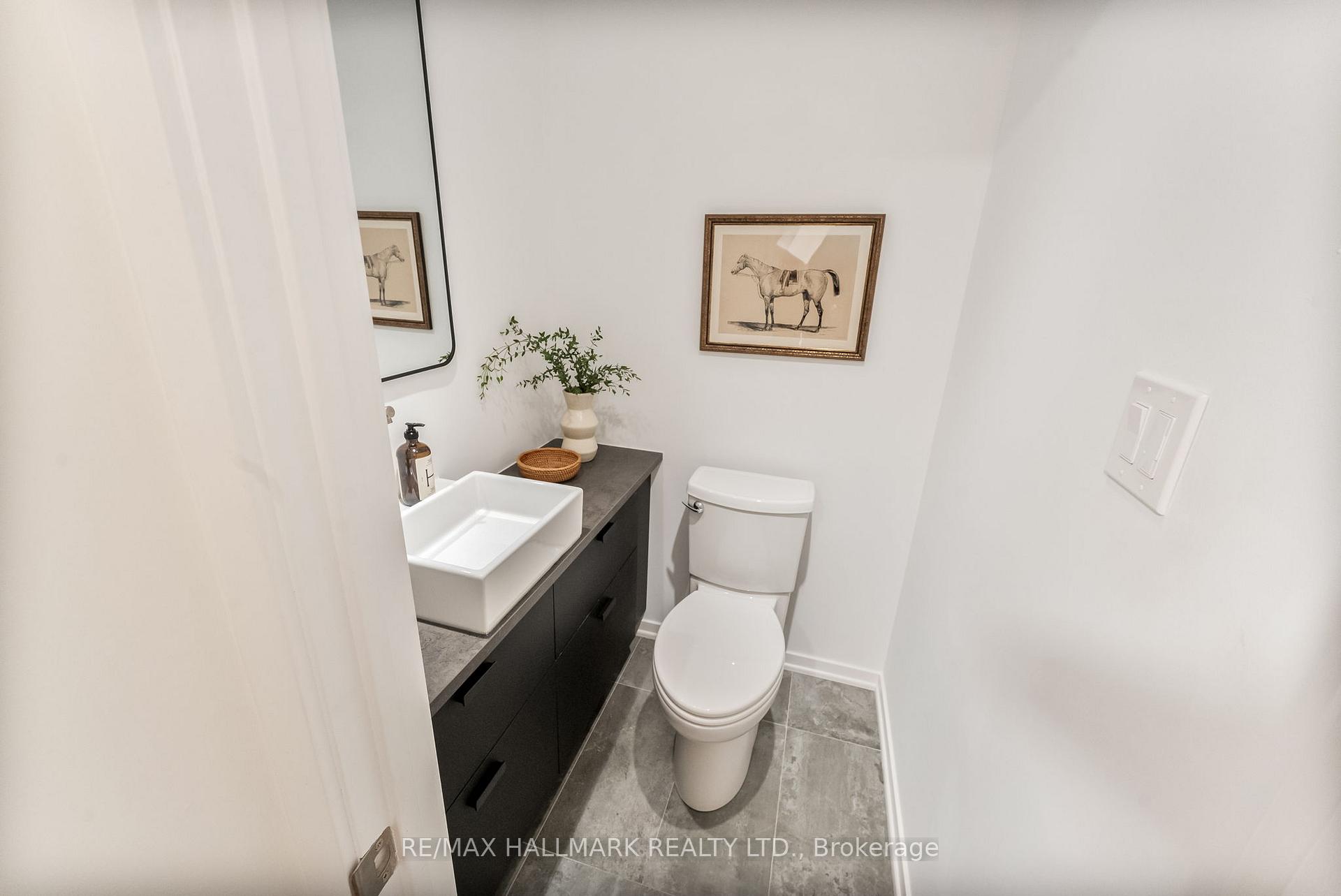 Photo 19 of Unit 3, 8 Florence Wyle Lane, Toronto, South Riverdale — HOMEH