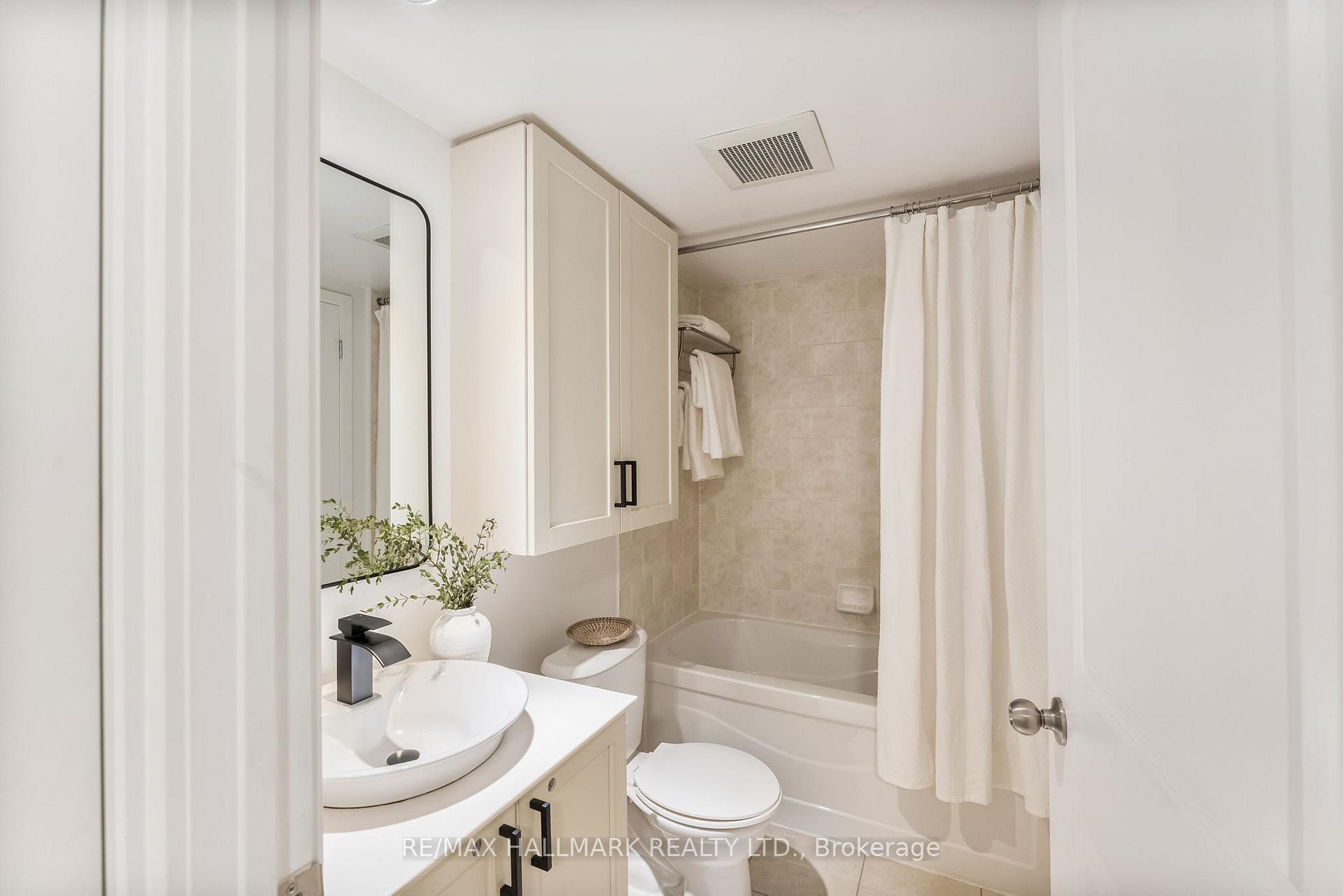 Photo 28 of Unit 3, 8 Florence Wyle Lane, Toronto, South Riverdale — HOMEH